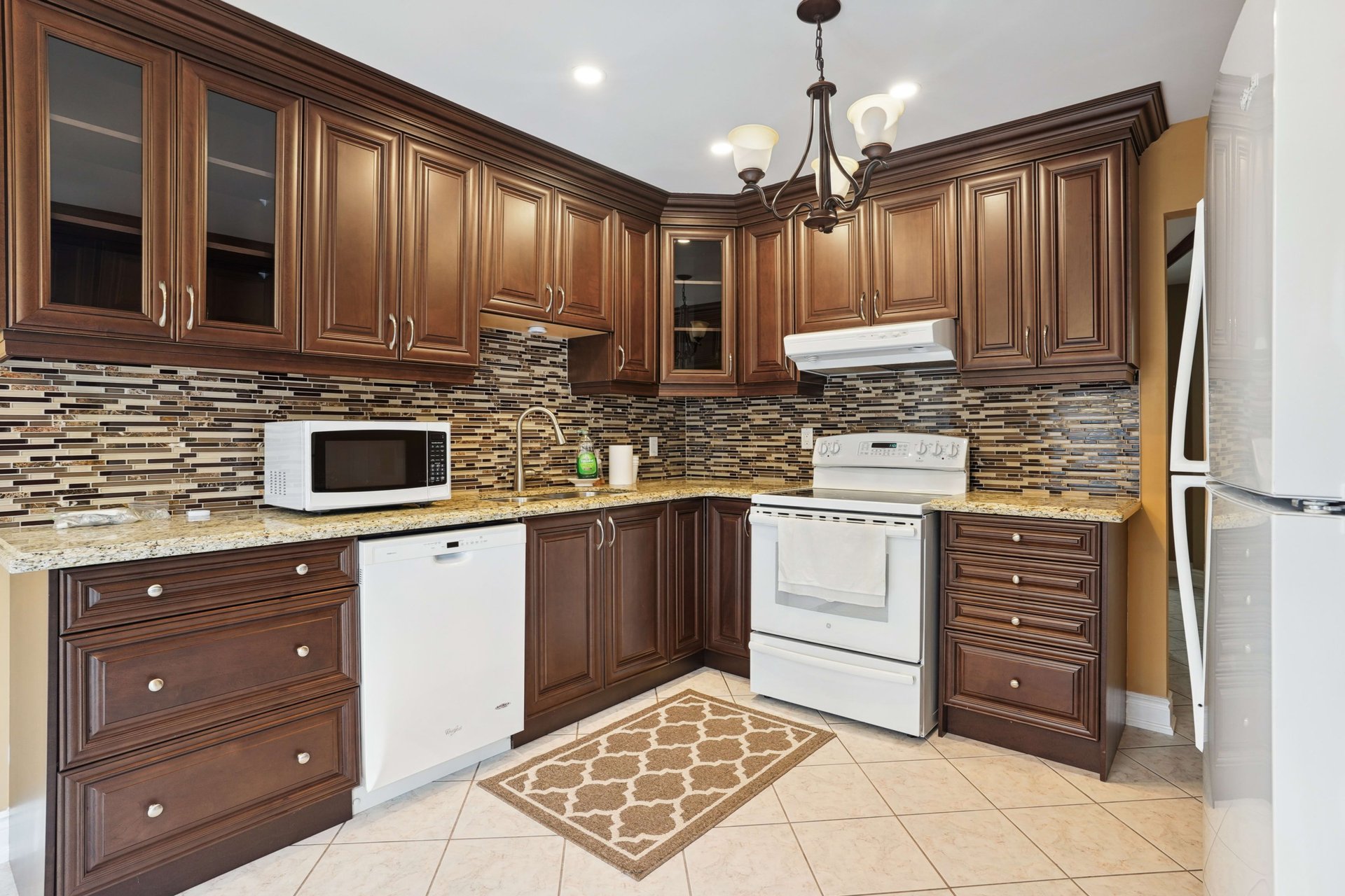 Fully renovated 4 bedroom in great location!