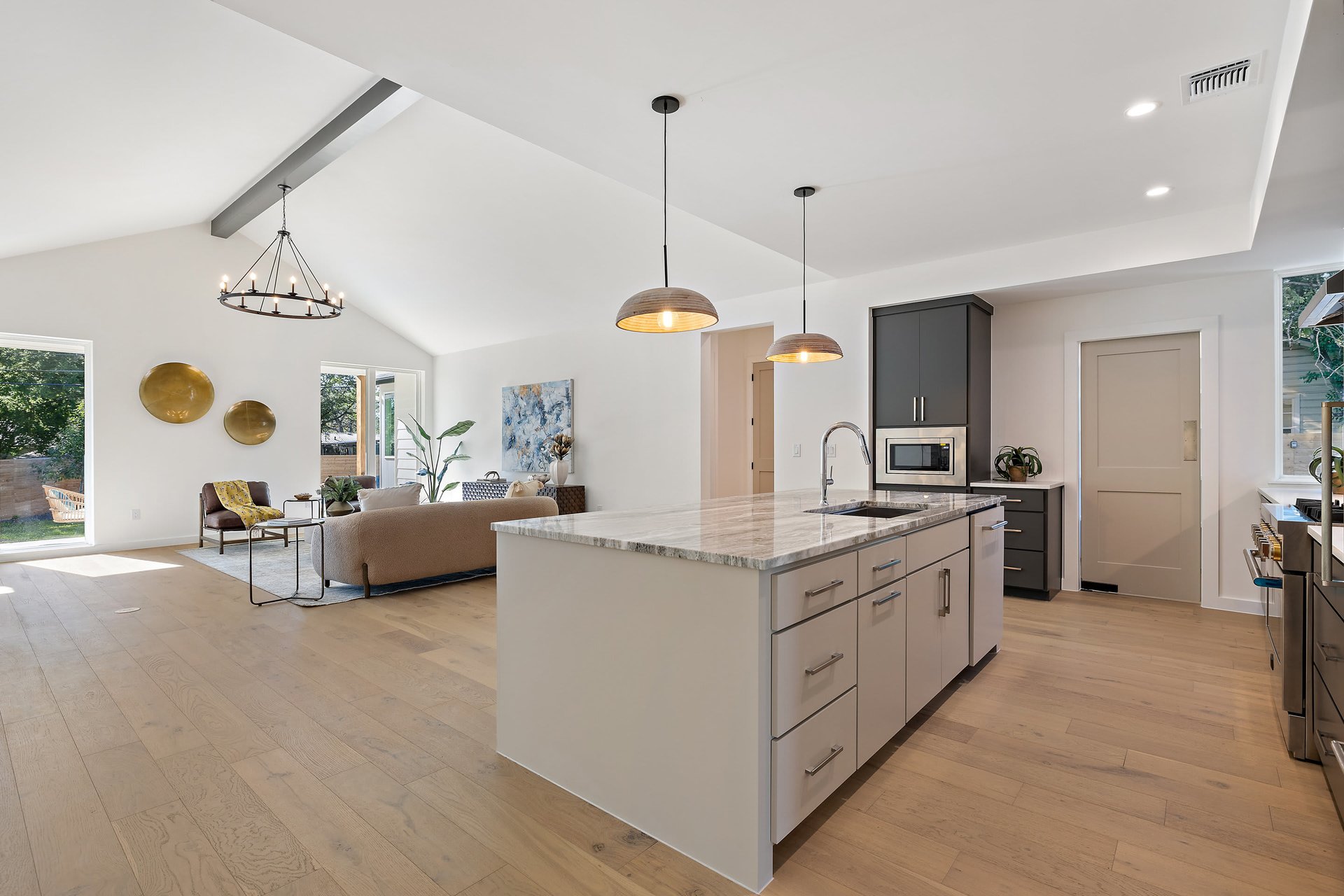 Hank Ave new Construction  - 78745