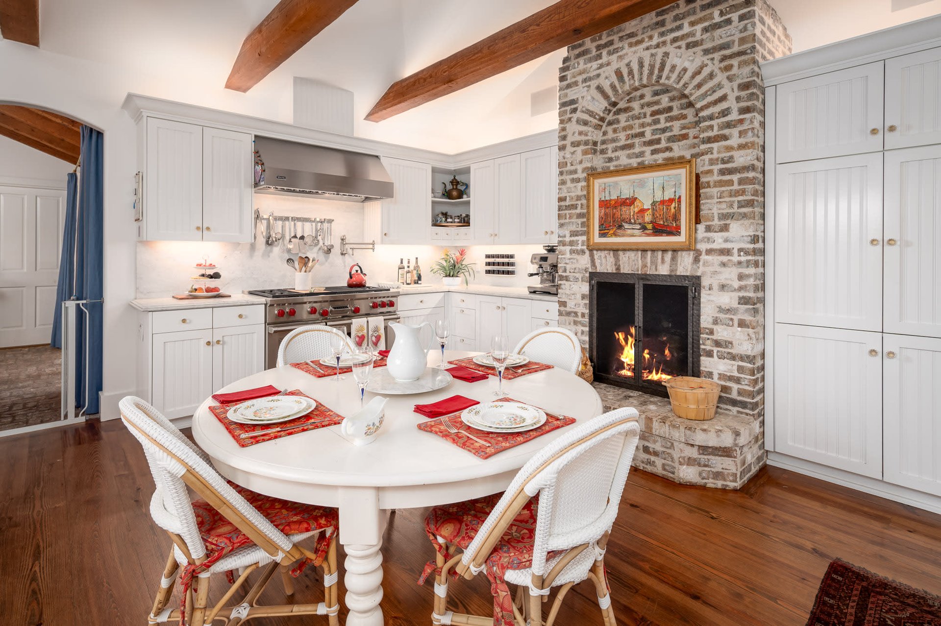 SERENE FARMHOUSE SANCTUARY