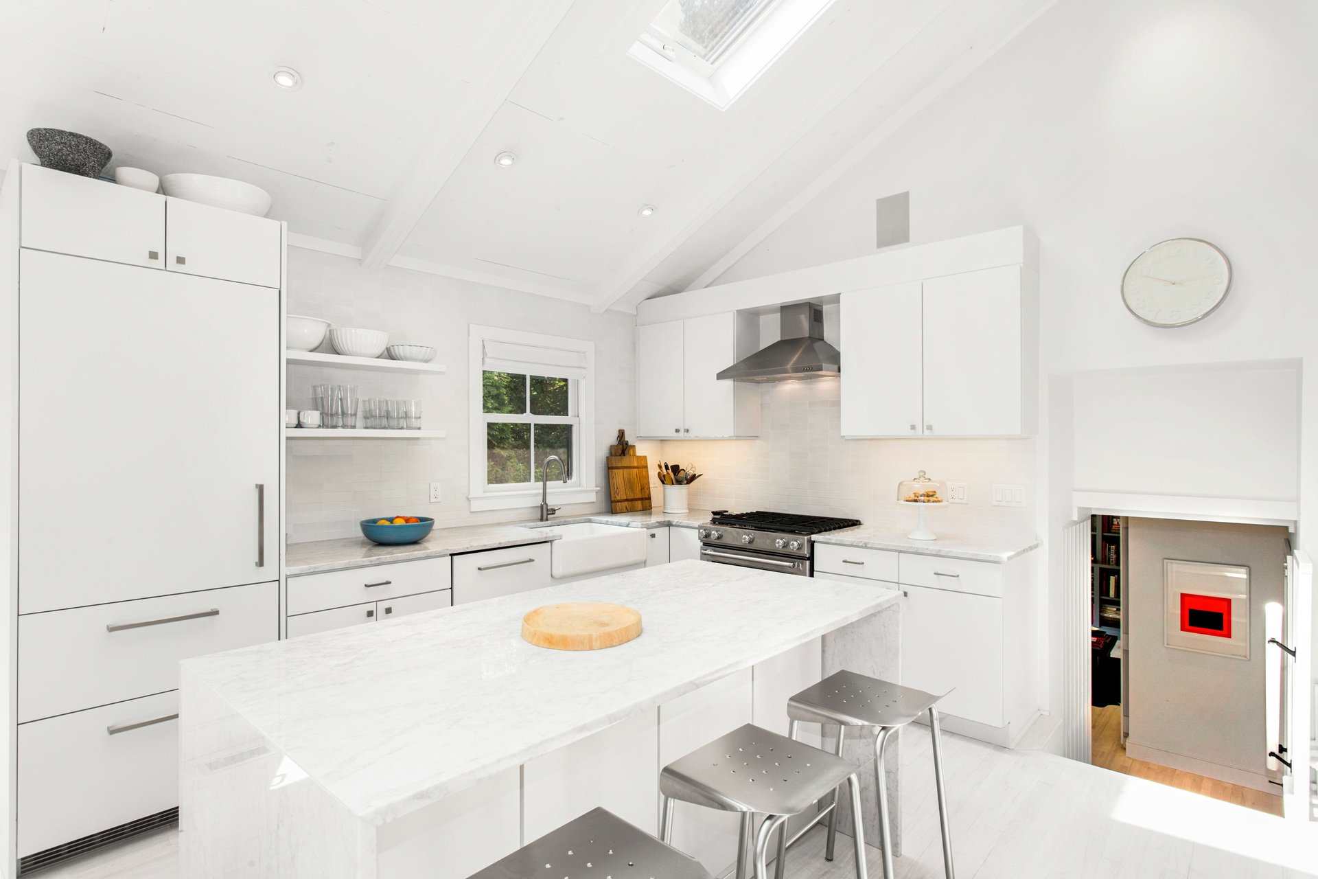 HIGHEST SALE ON EDGAR AVENUE