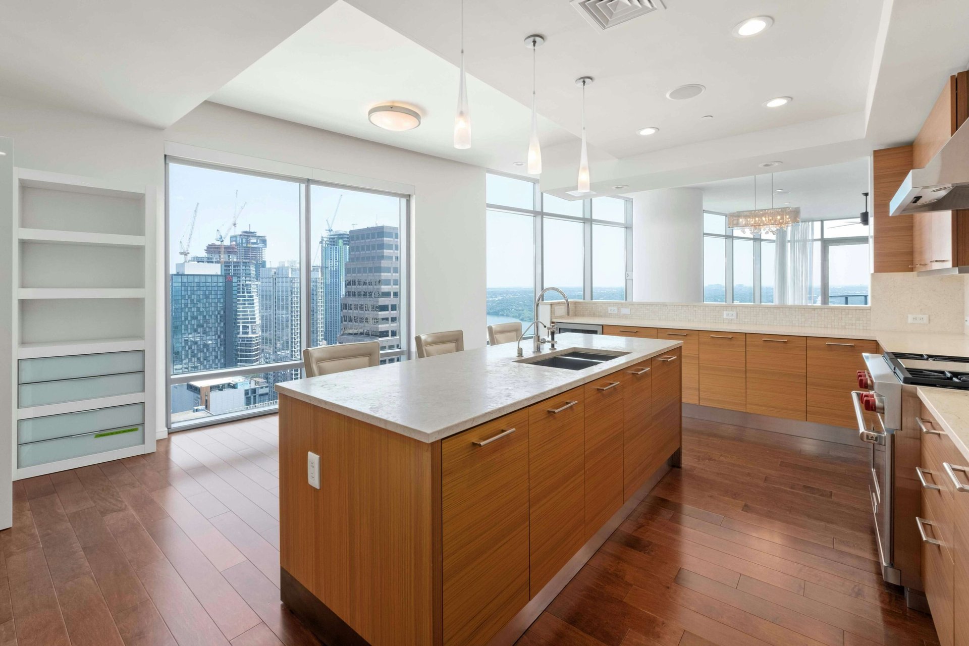 200 Congress Ave #30H 