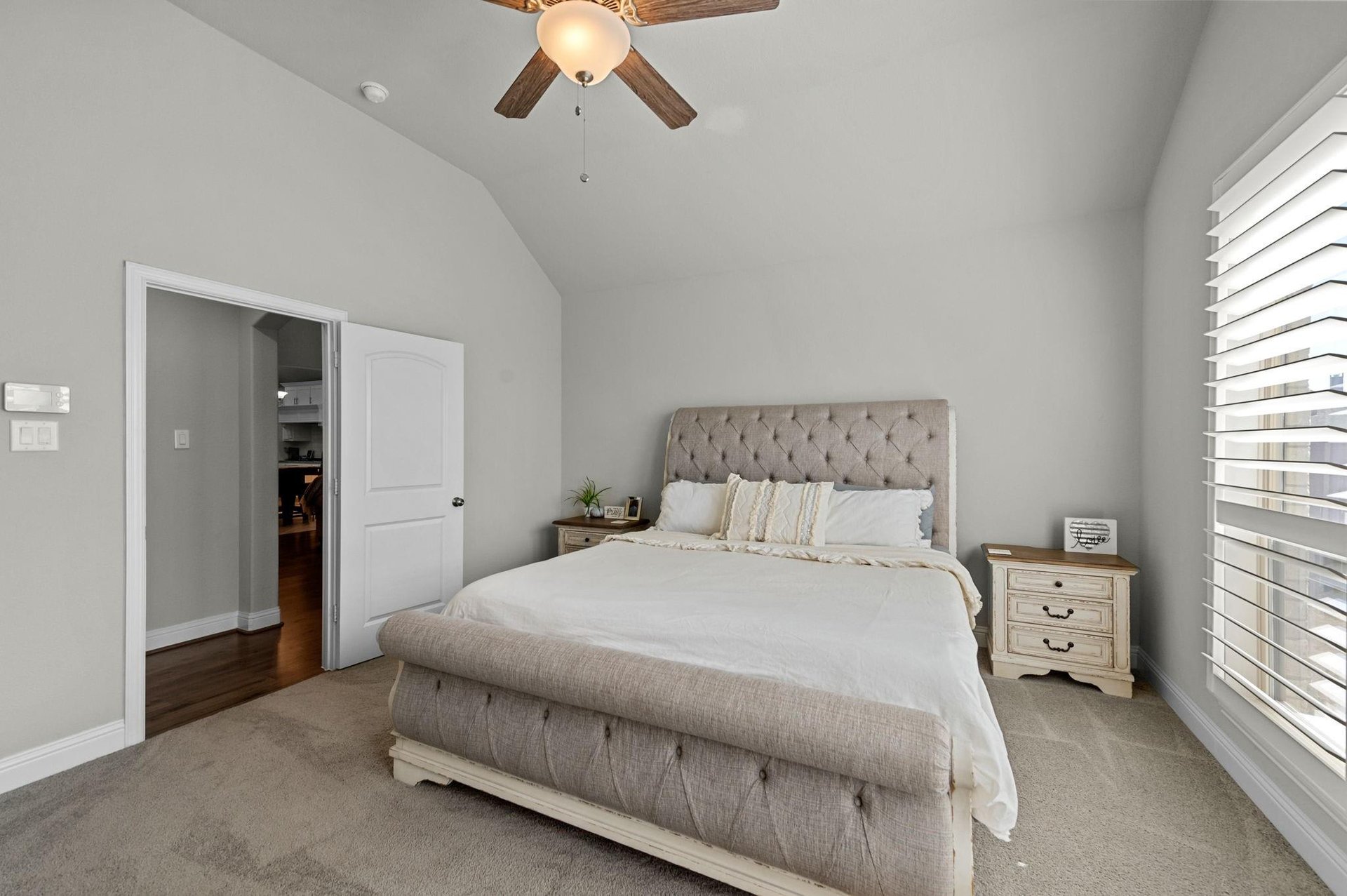 1537 Jocelyn Drive