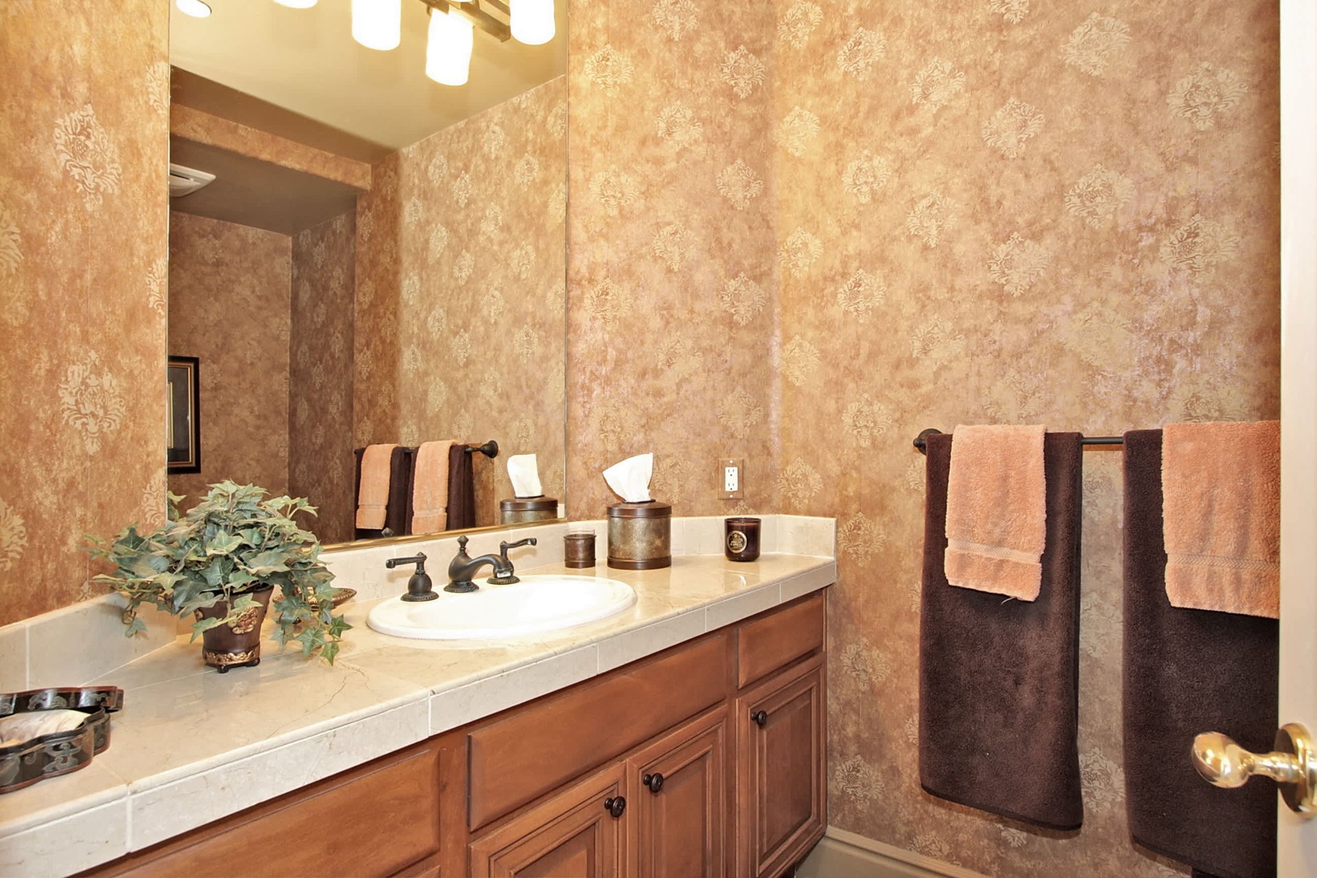 Exciting Rental, Fabulous Location