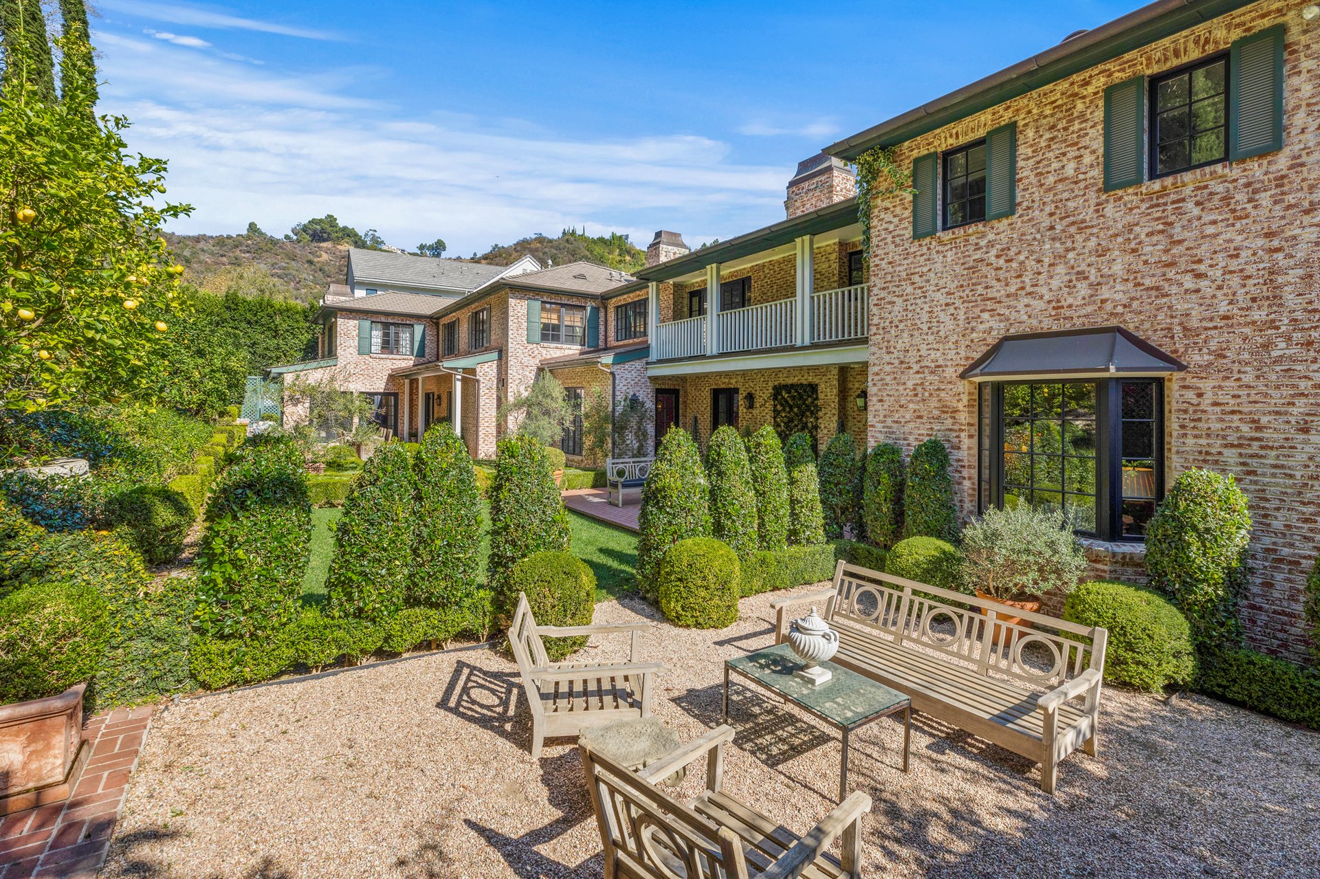 1273 Stone Canyon Road