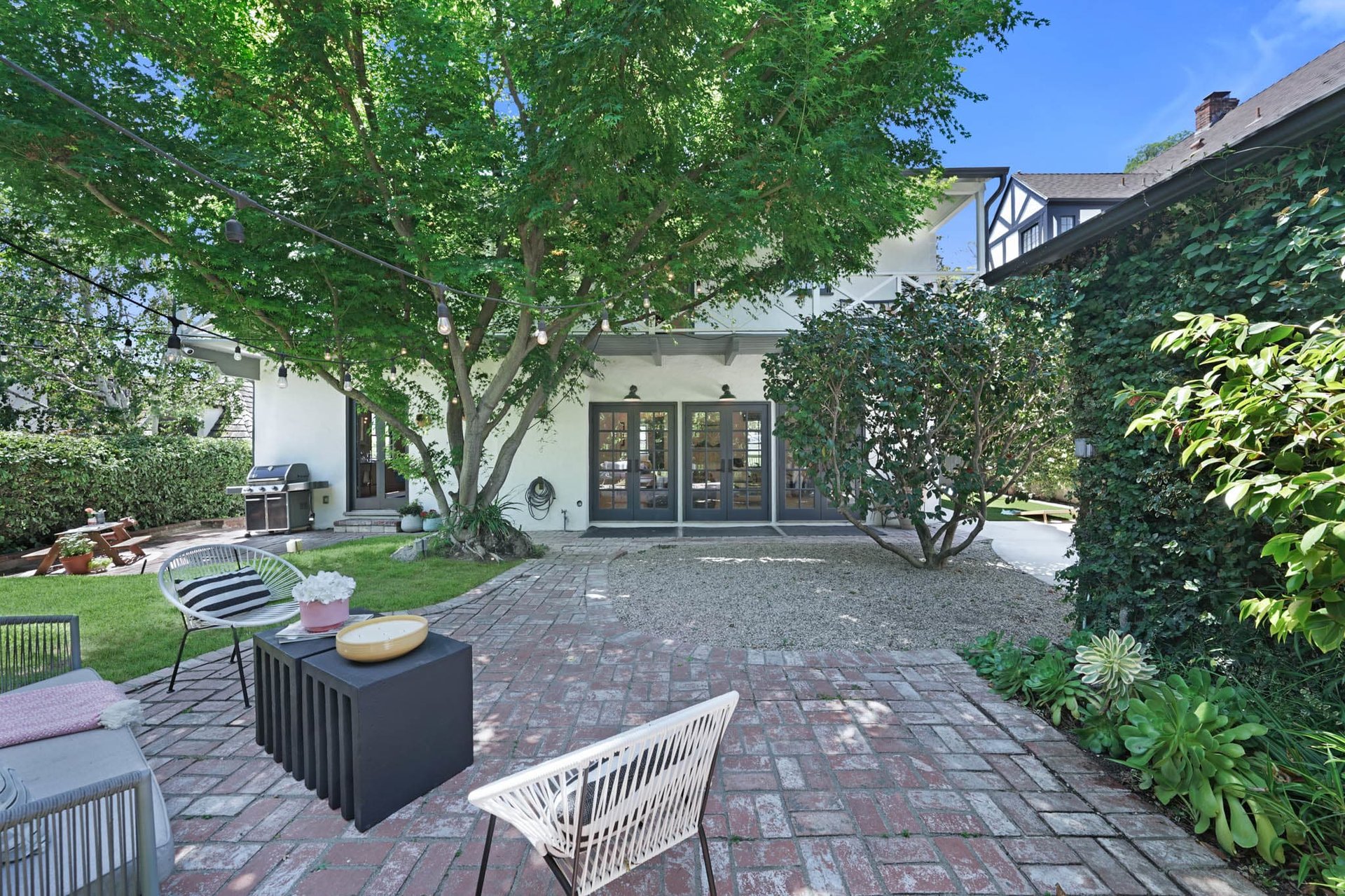 Beautifully Re-Imagined Turnkey Monterey Colonial Home in Los Feliz