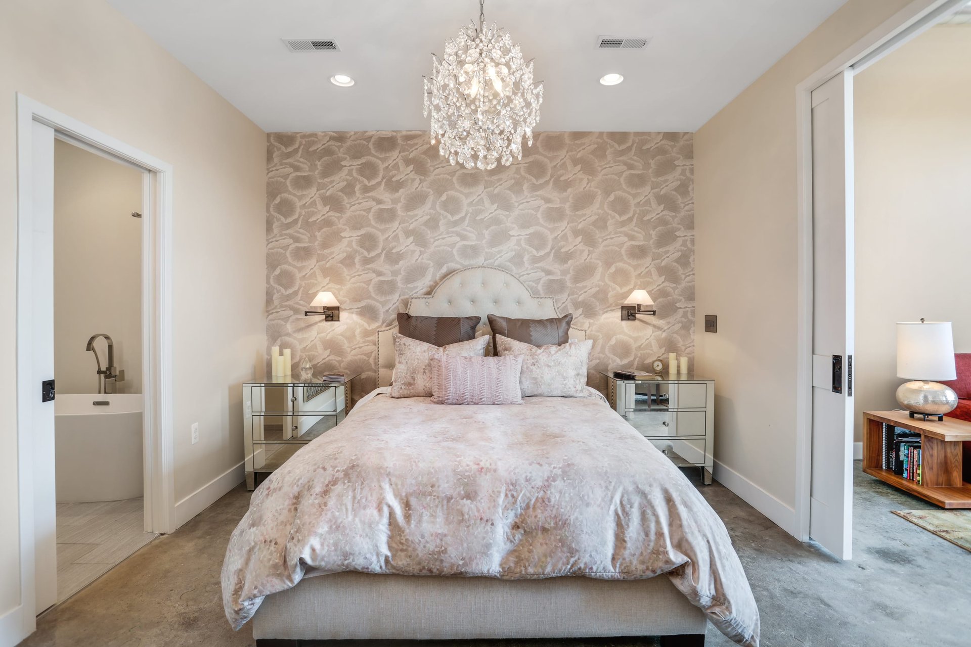 444 West Willis Street #411