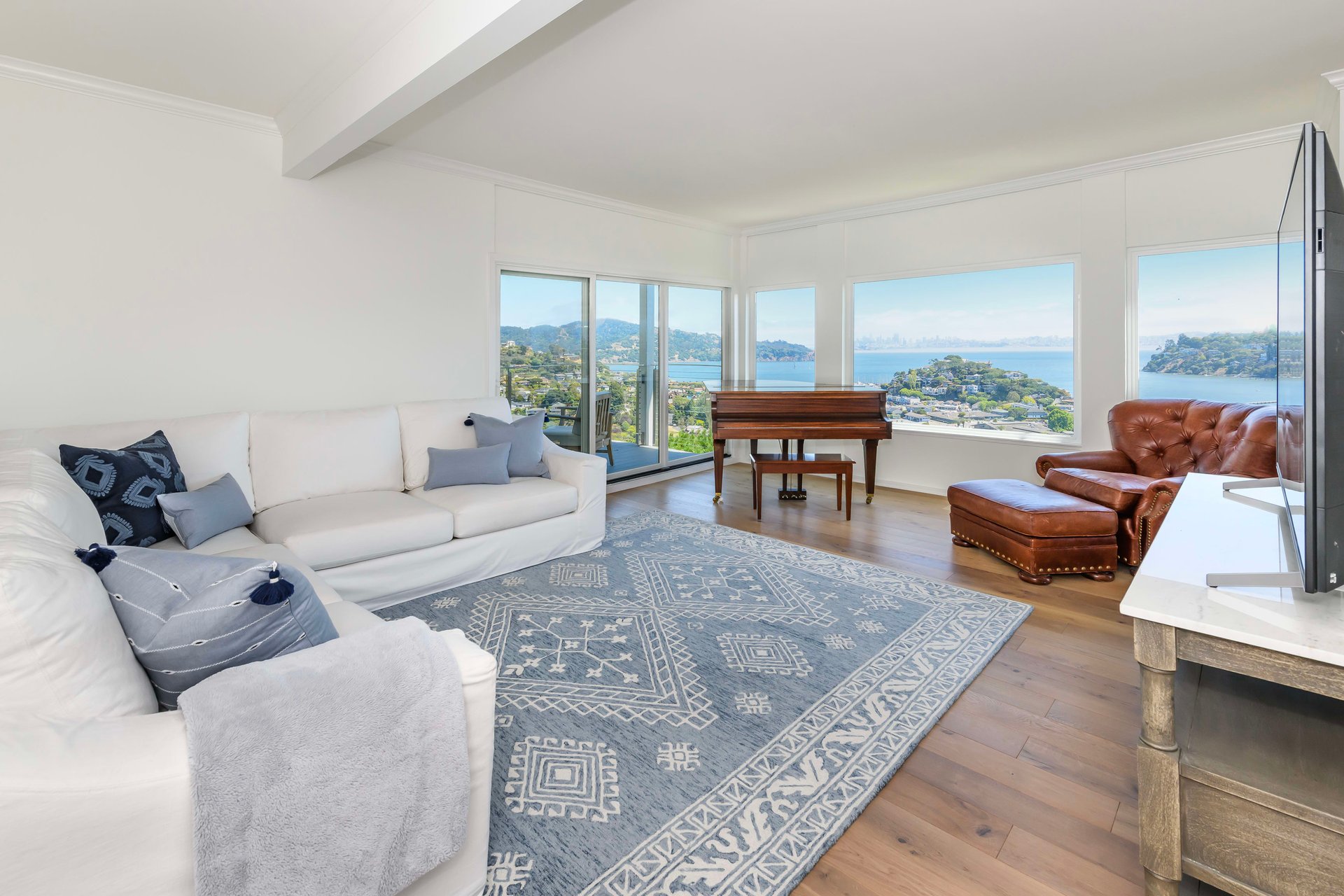 Stunning Single-Level Condo with World Class Views- Represented Seller