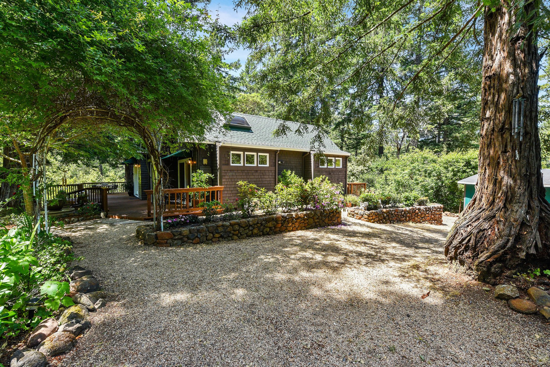 27 Spring Rd