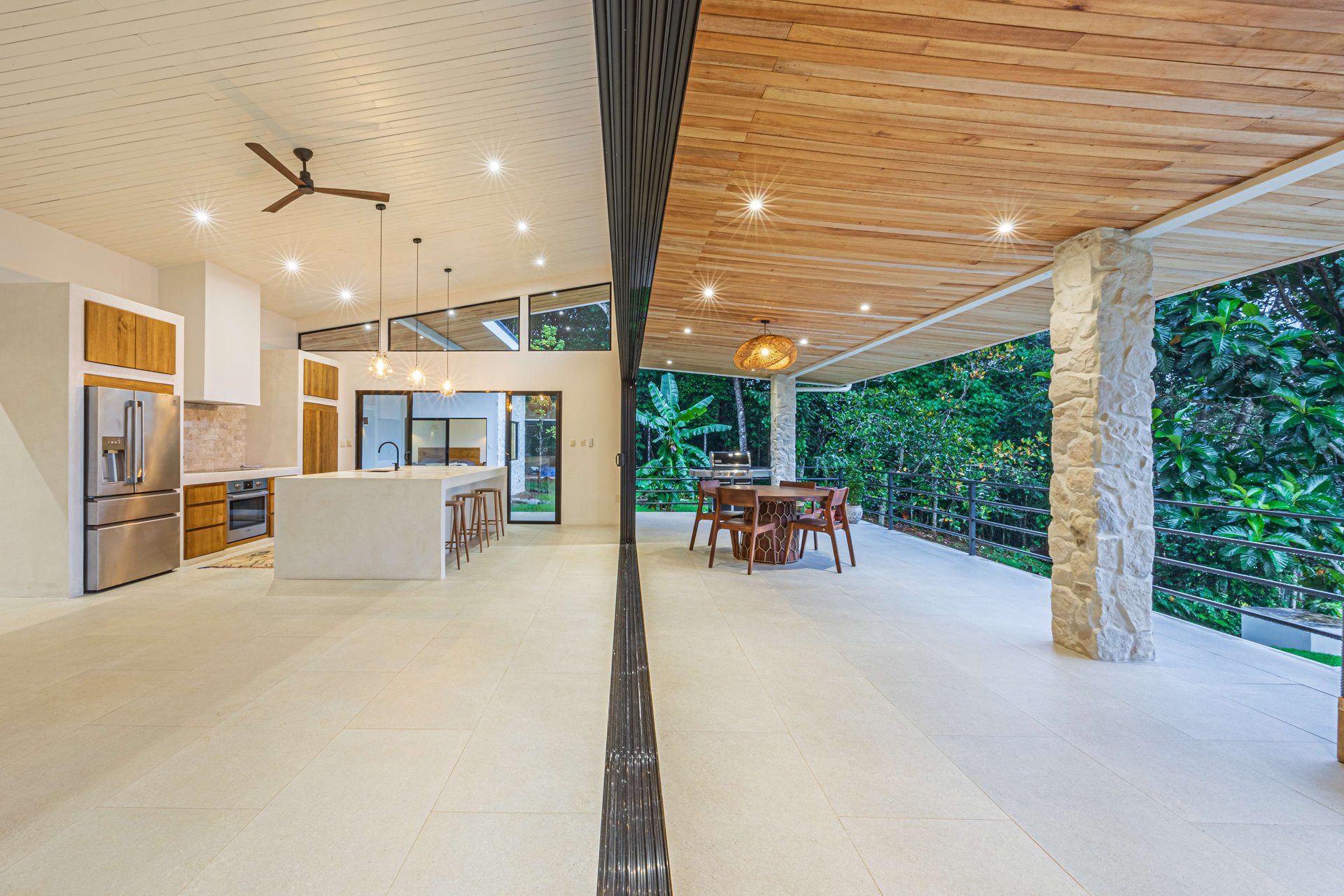 MOVE-IN READY OCEAN VIEW HOME IN CINCO VENTANAS WITH MAJESTIC RIVER ACCESS