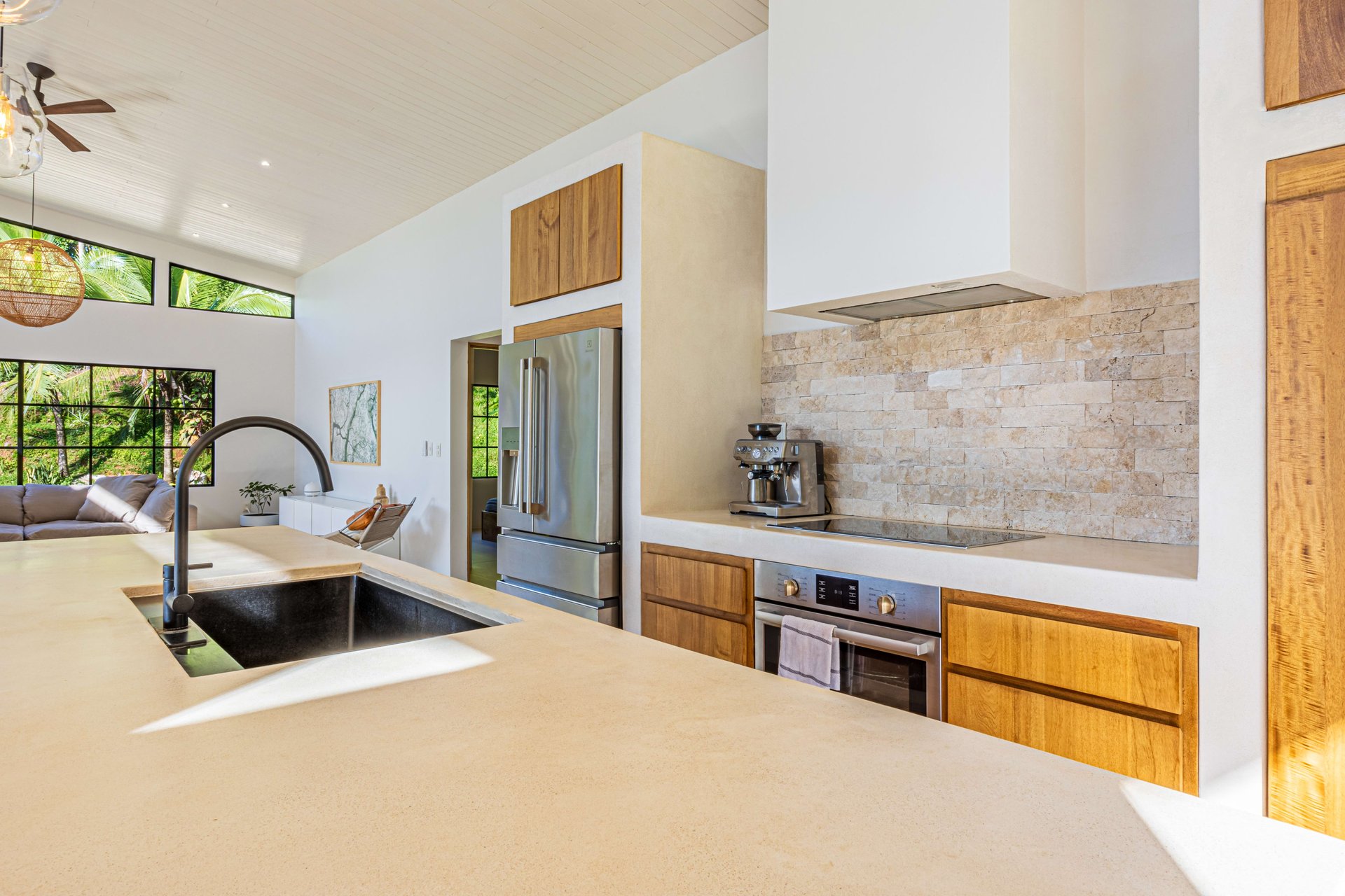 MOVE-IN READY OCEAN VIEW HOME IN CINCO VENTANAS WITH MAJESTIC RIVER ACCESS