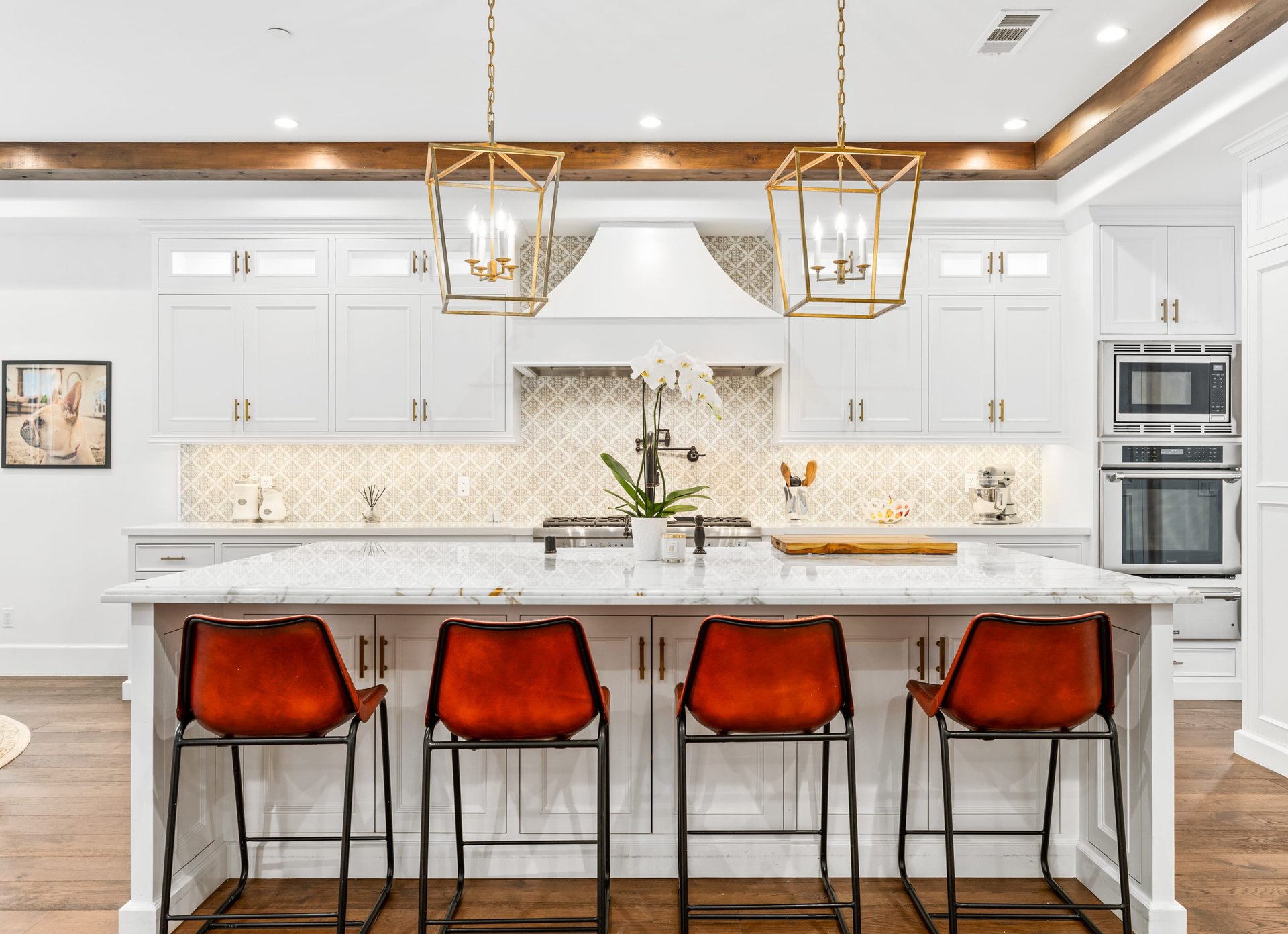 13031 Bloomfield St, Studio City