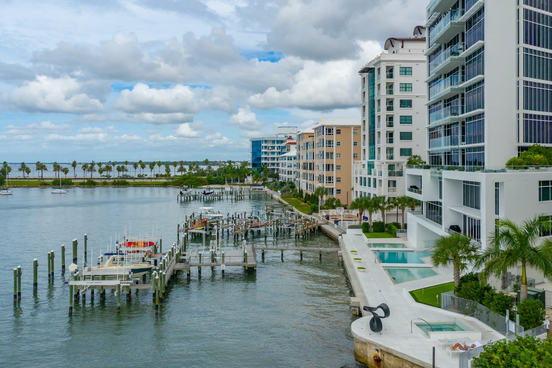 280 Golden Gate Point PH 2