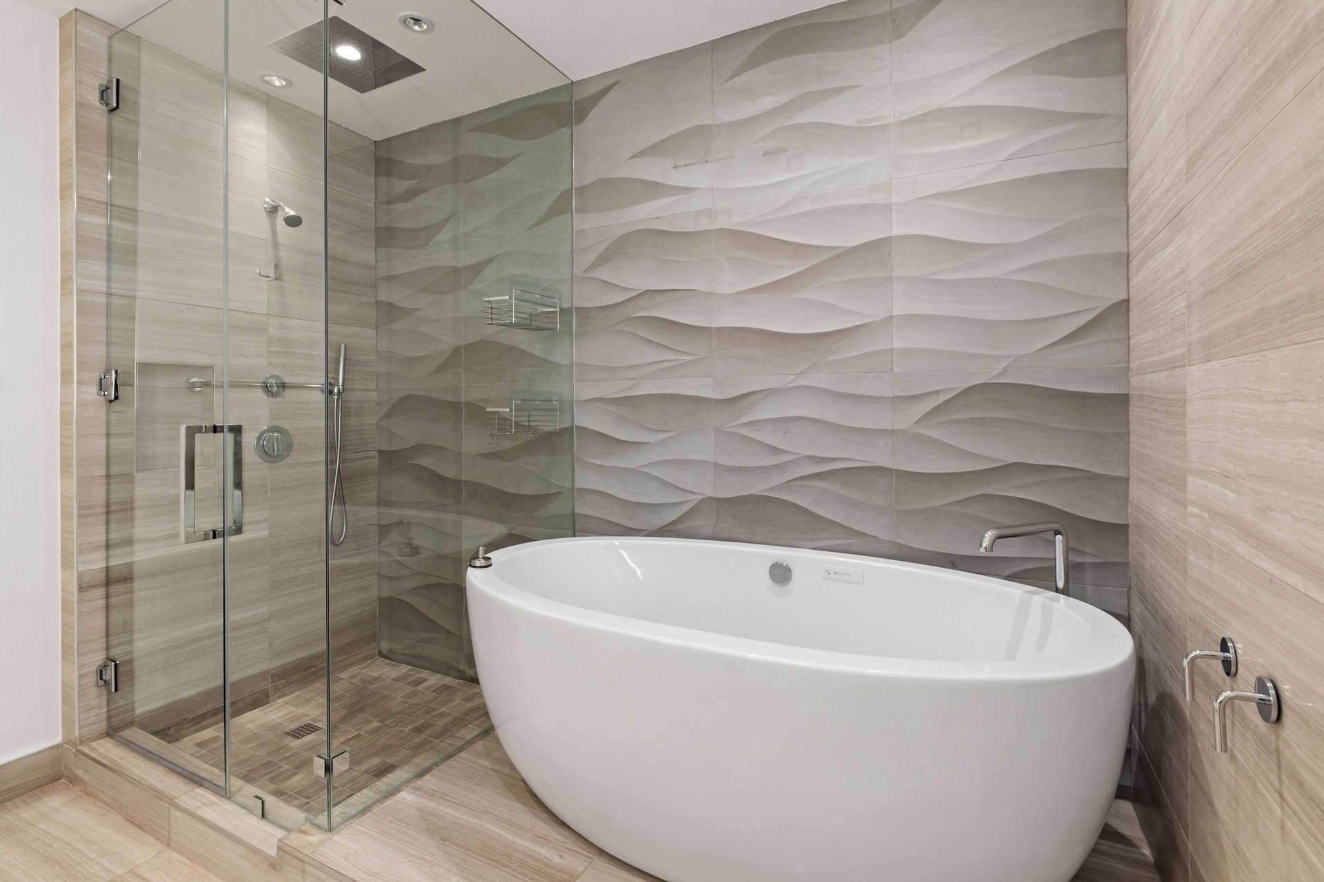 200 Congress Ave #37A