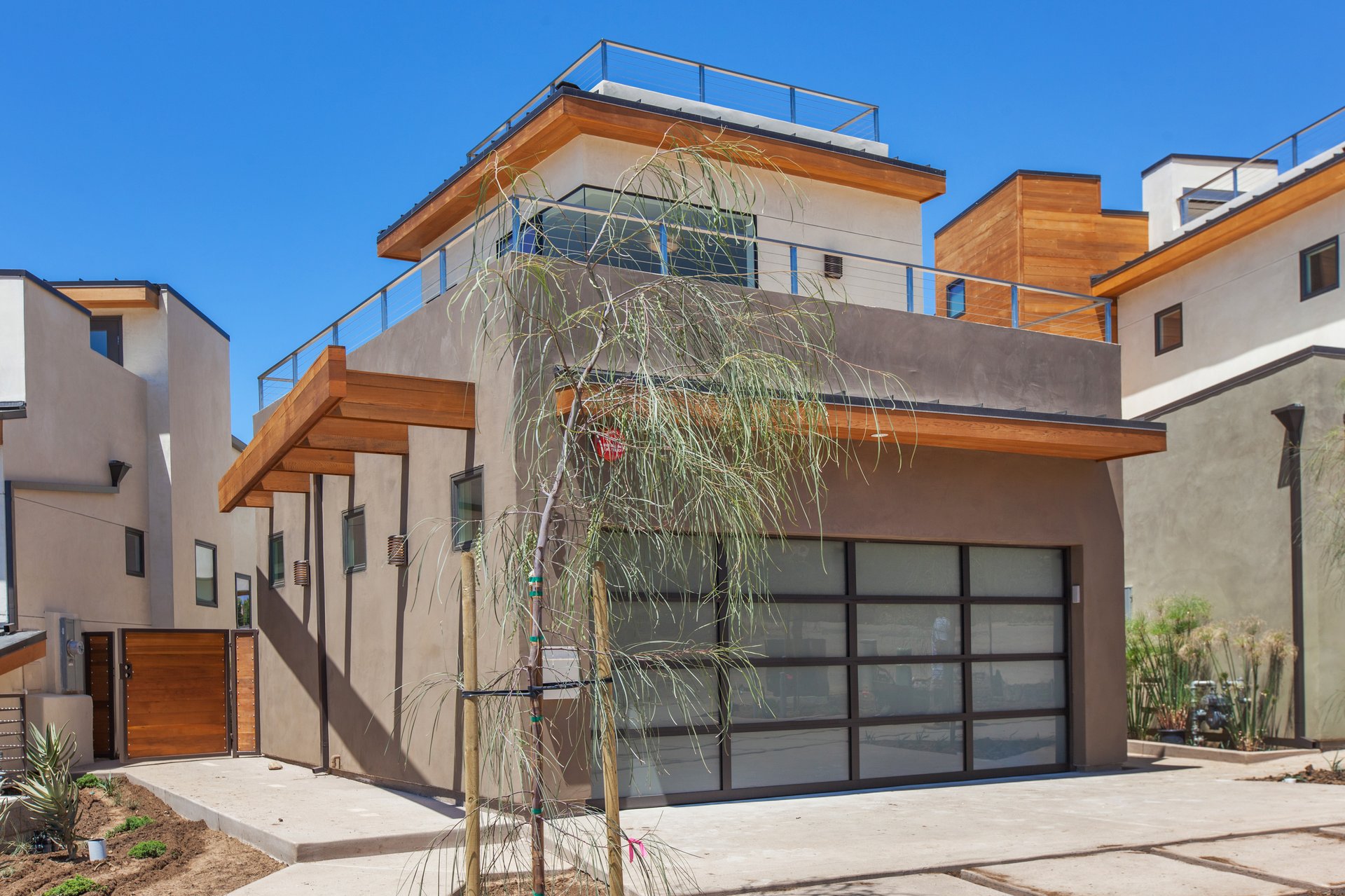New Ocean-View Living