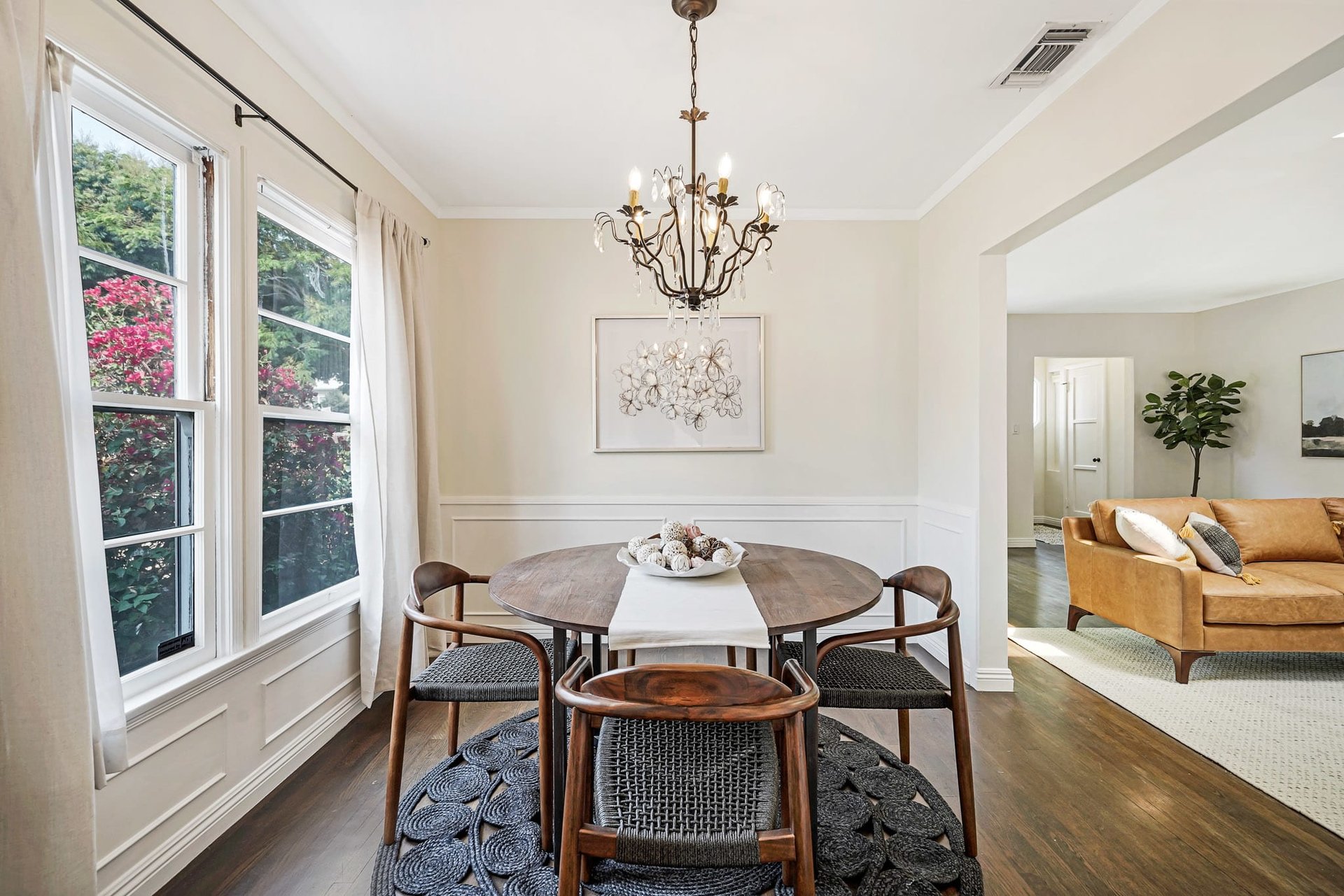 Beautifully Updated Traditional Home in Mid-City