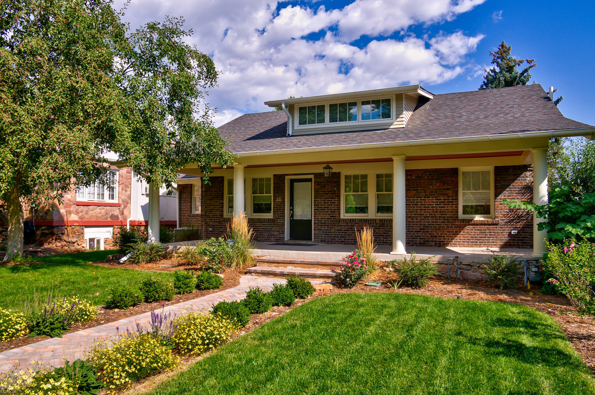 735 Mapleton Ave