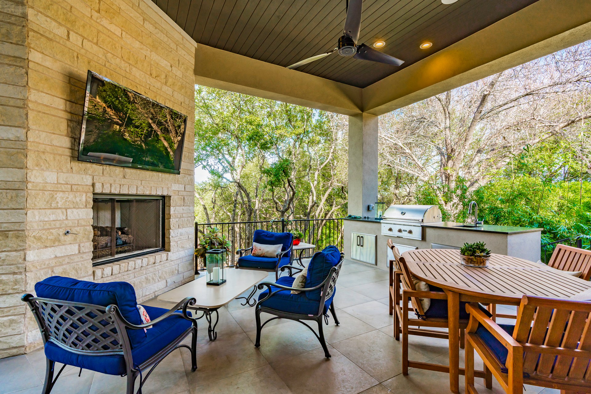 Private Address, The Hills, TX 78738