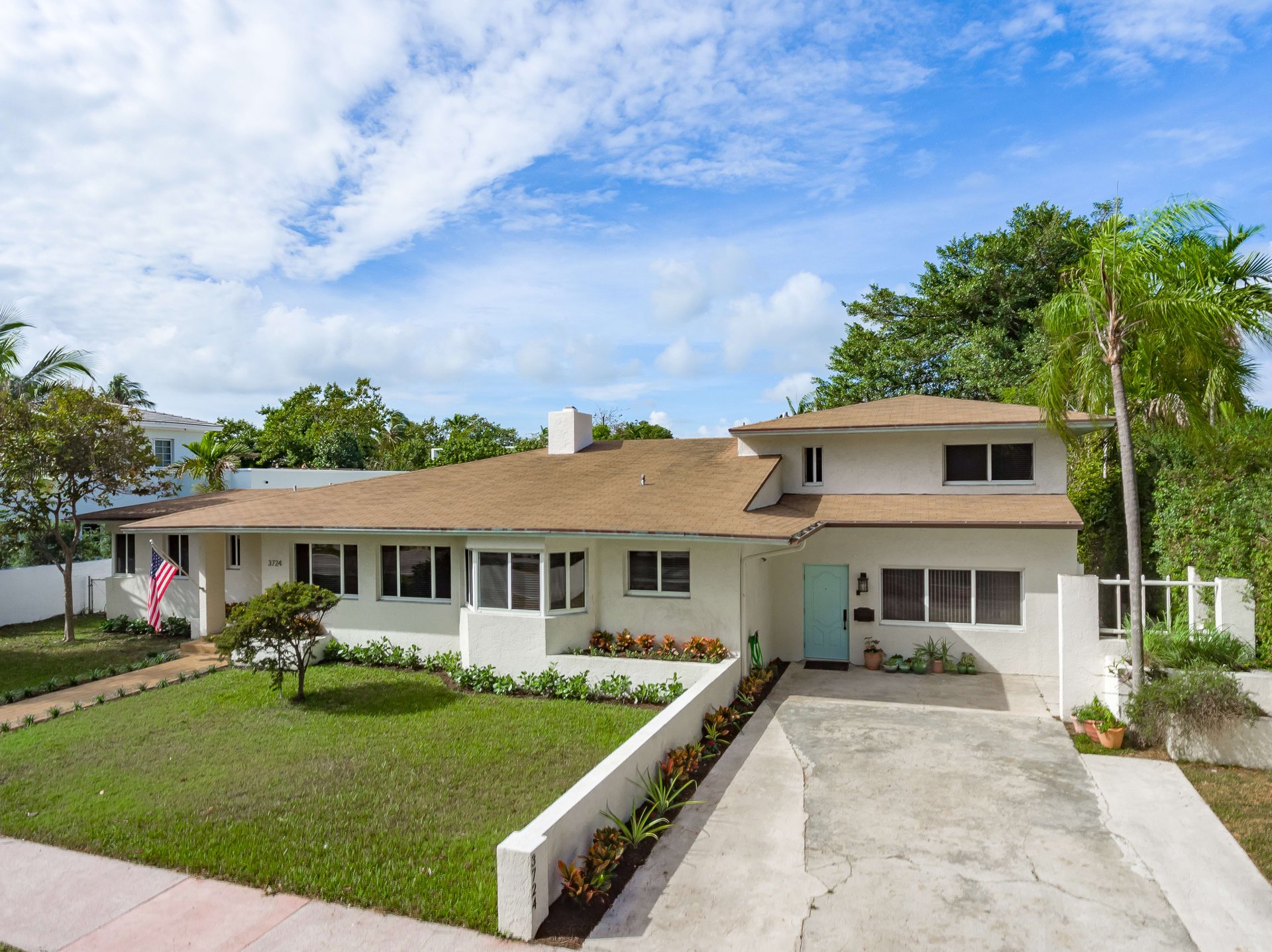 3724 Pine Tree Drive