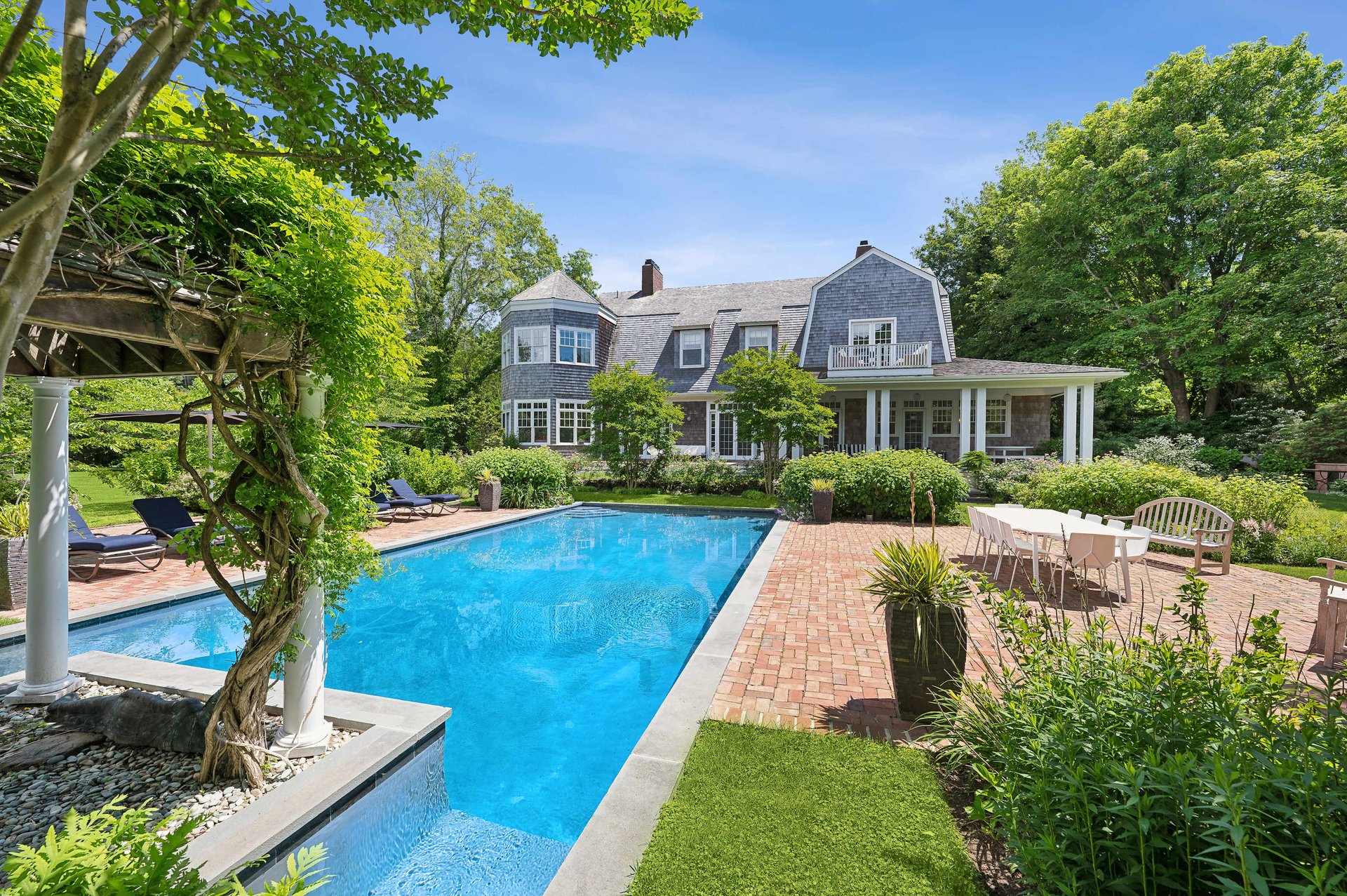 92 Egypt Lane