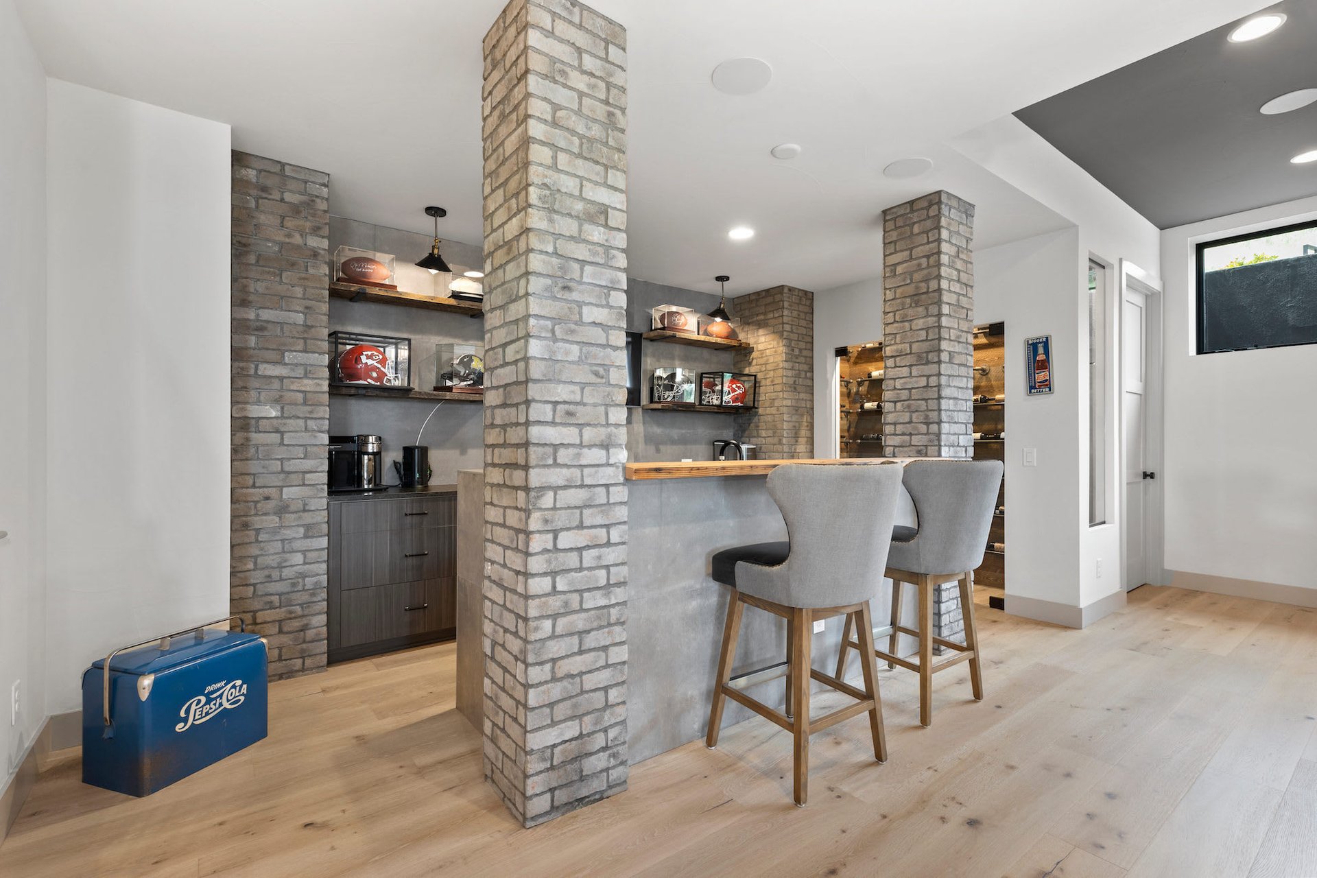 7775 Raphael Lane