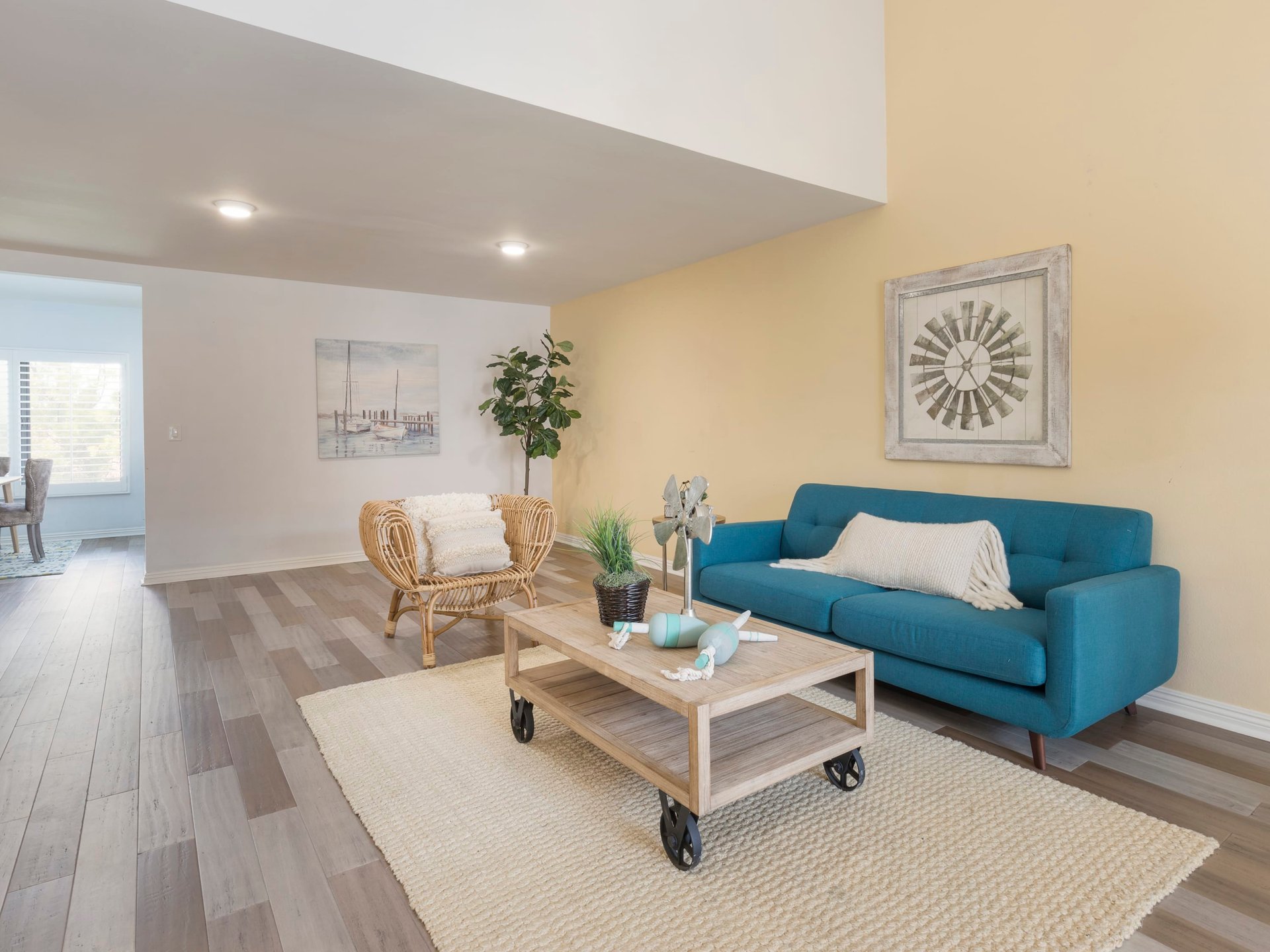 935 Main Street Unit: 304