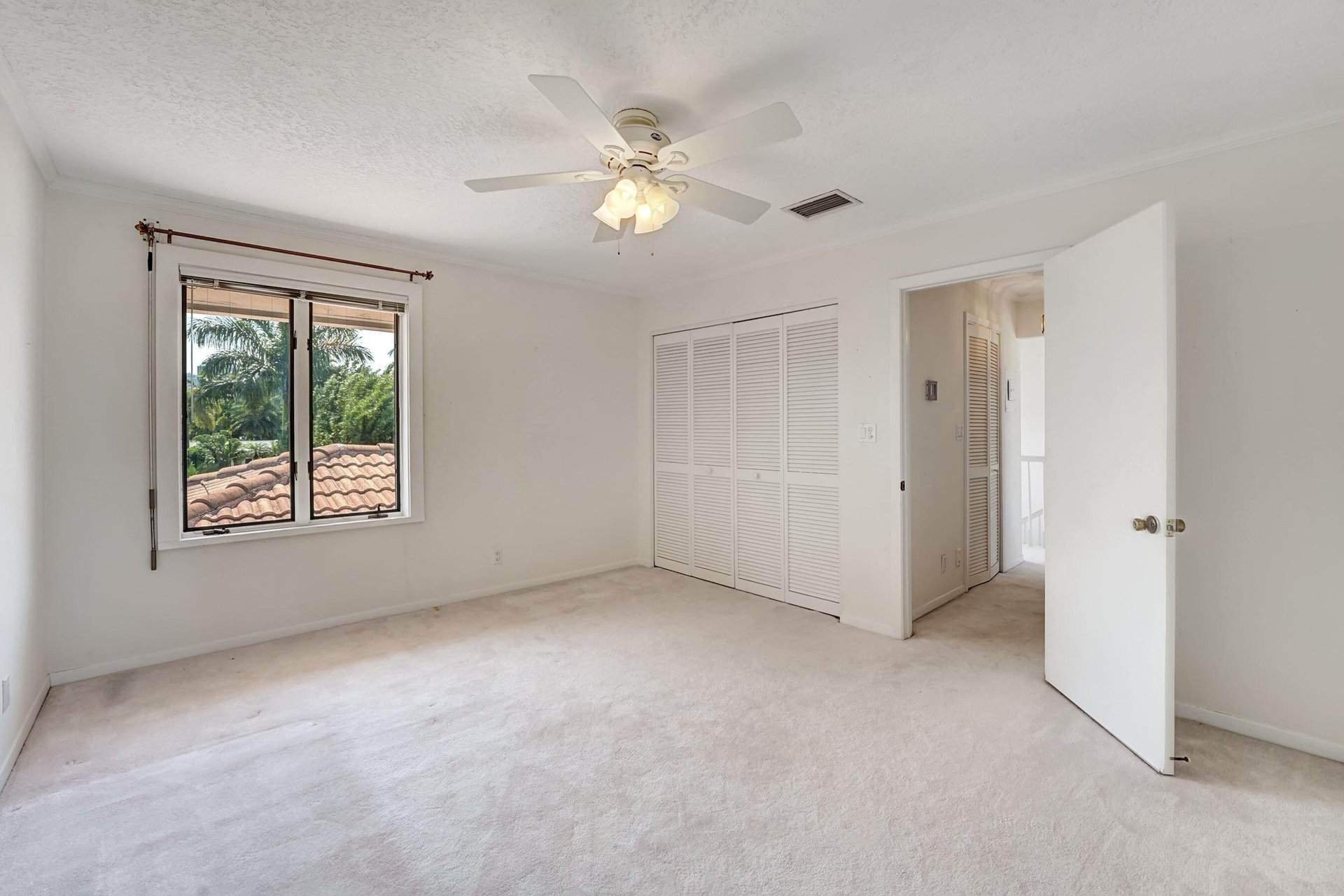 405 BONTONA AVE