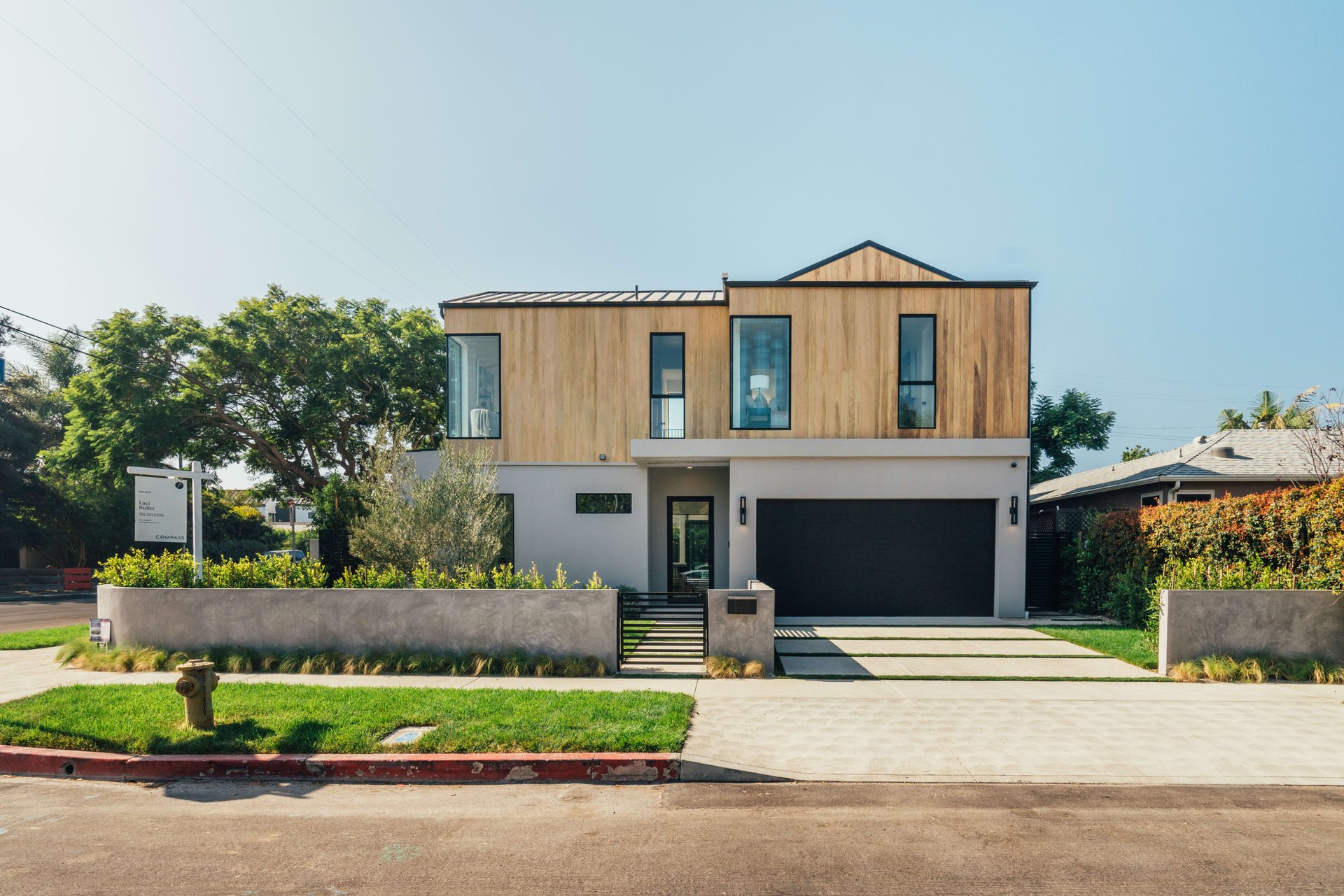 1531 Glenavon Ave