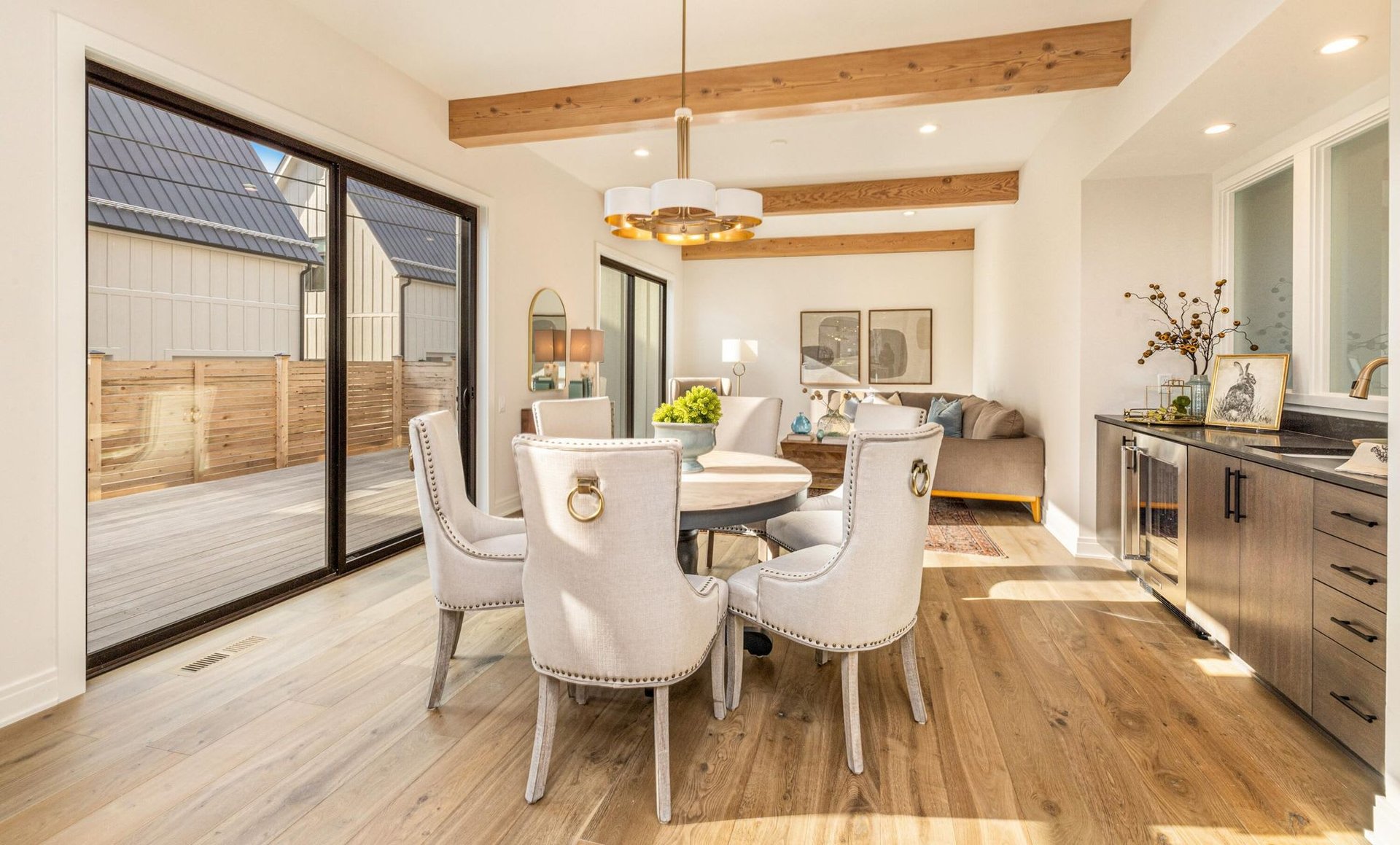 Luxury Condo in the heart of  Whitefish Bay 