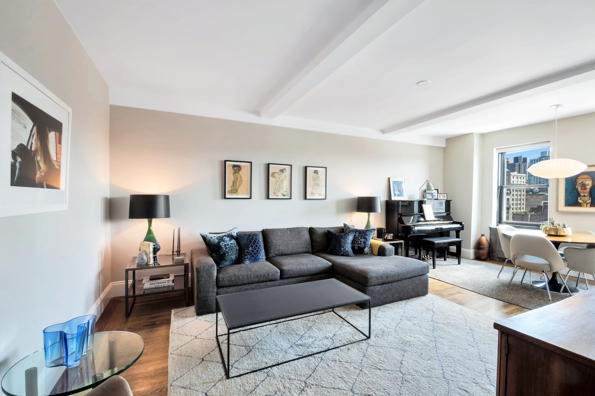 Stunning Prewar Apartment with Manhattan Skyline Views! 