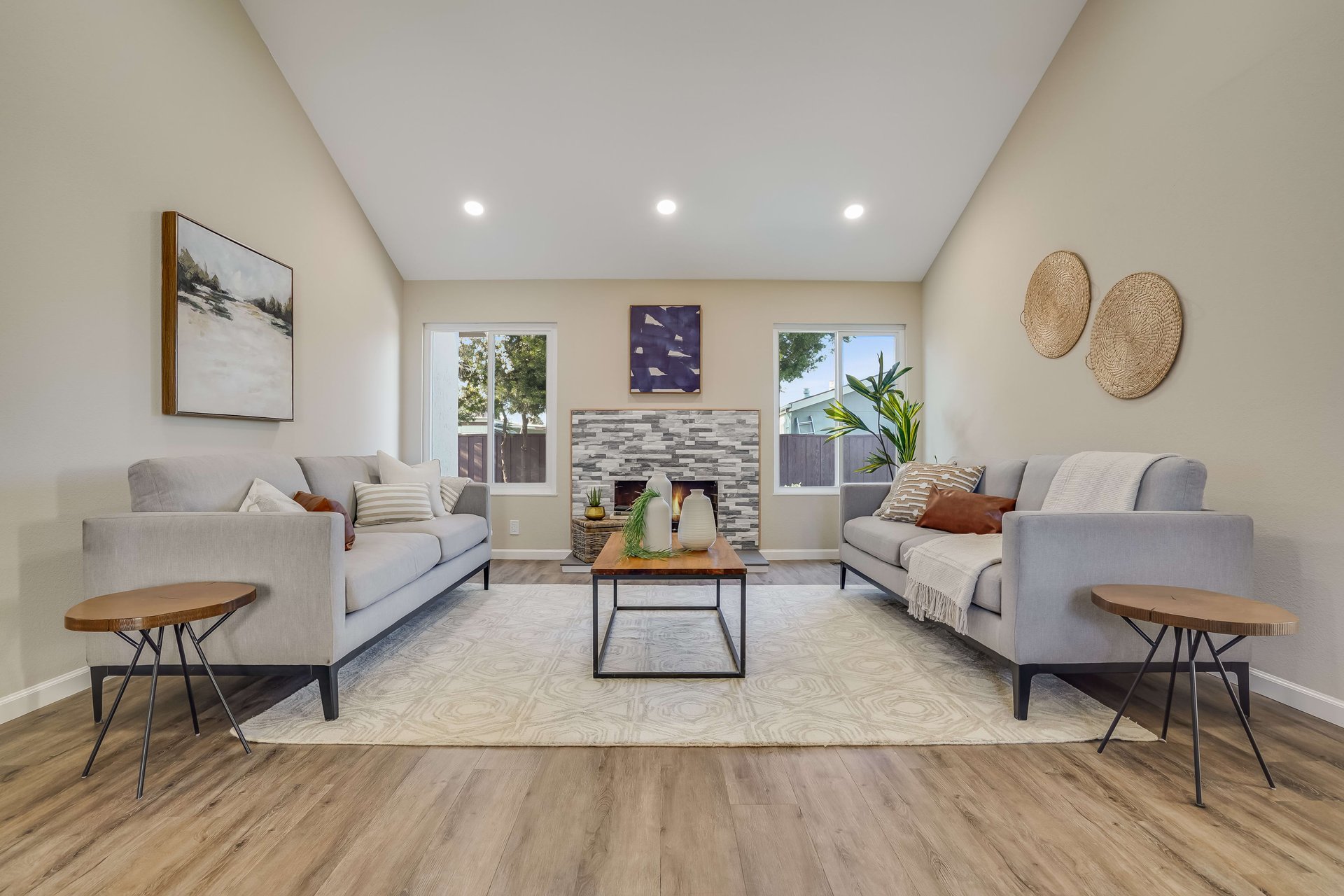 115 Rosewell Way