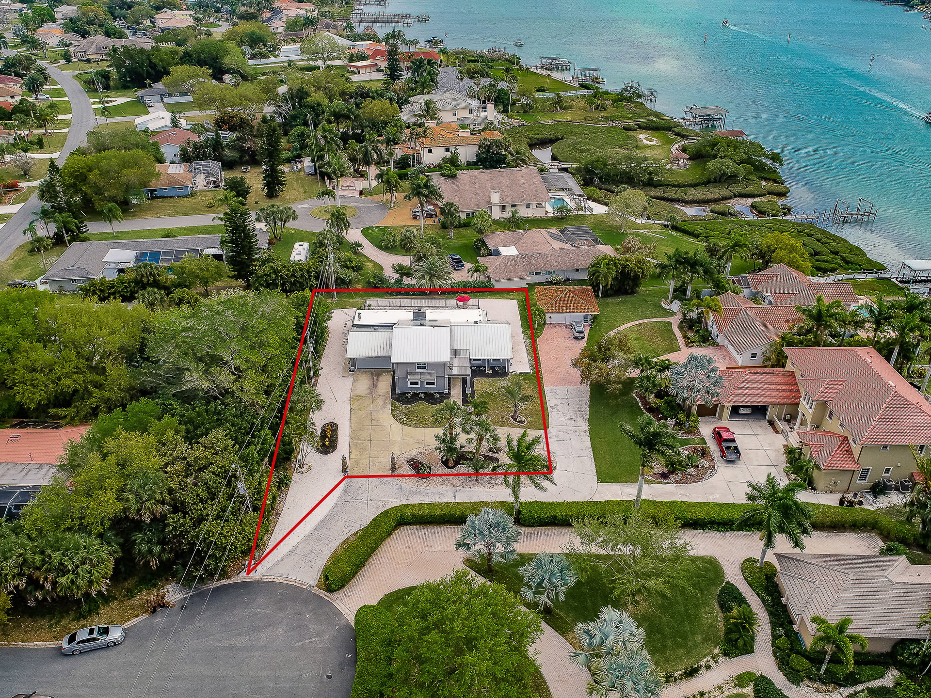 501 VELASQUEZ DRIVE