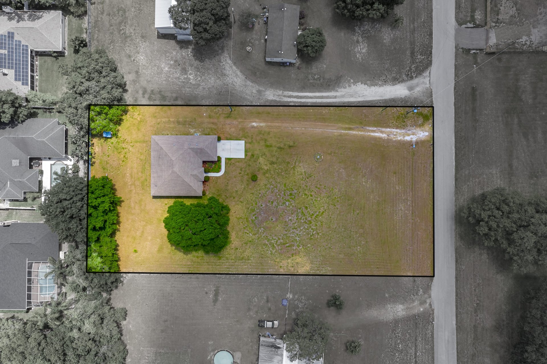 2811 OLAVET  COURT