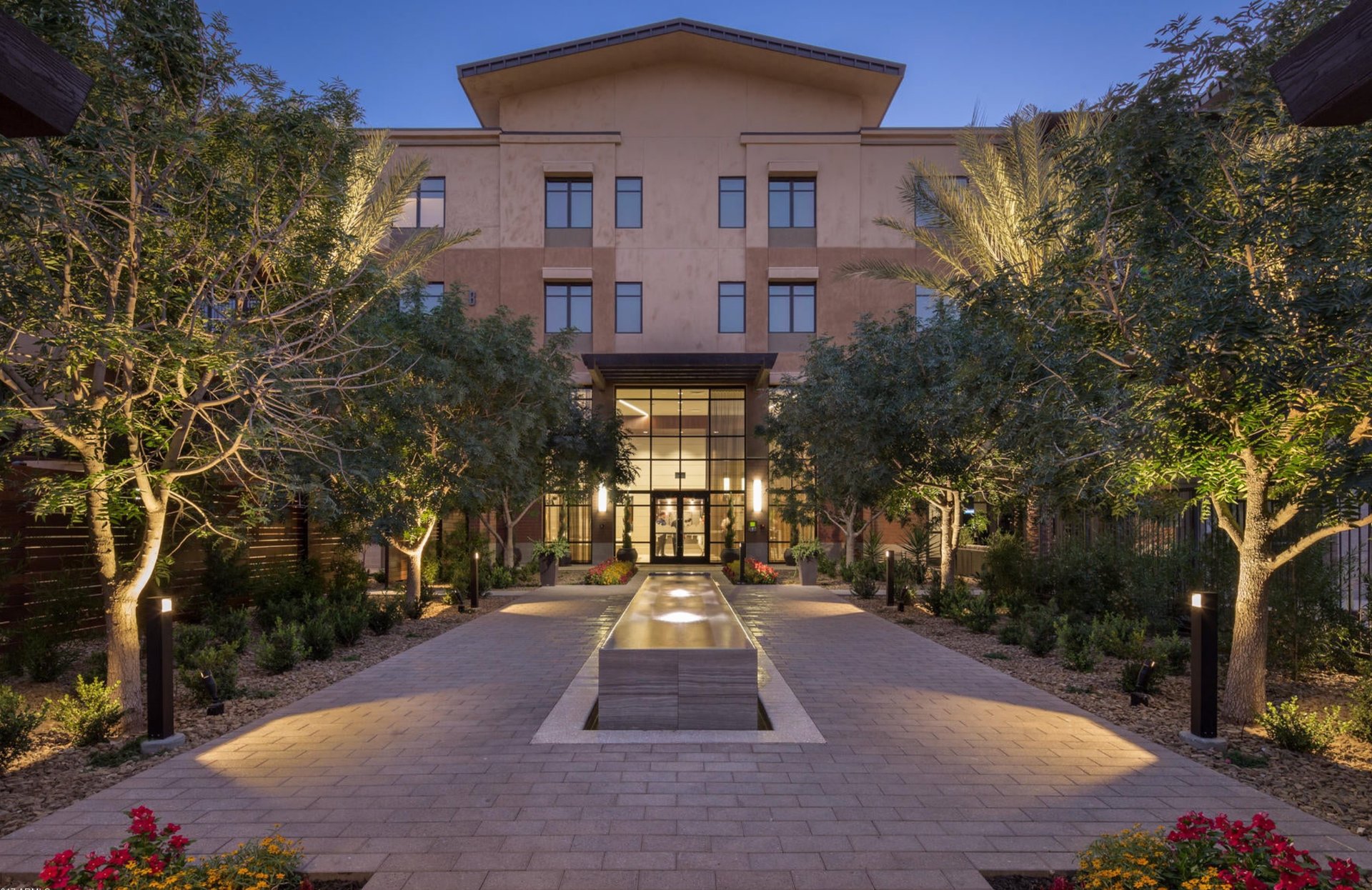 6166 N SCOTTSDALE RD C2006