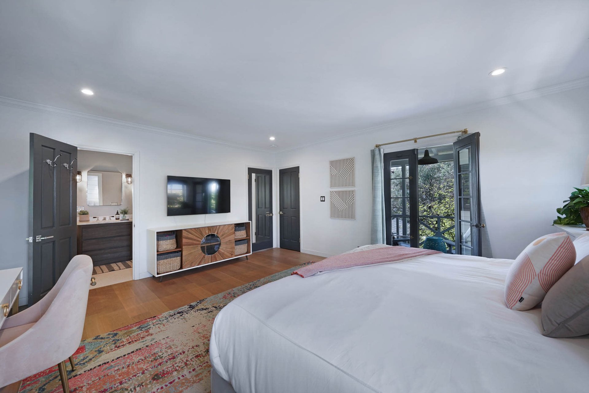 Beautifully Re-Imagined Turnkey Monterey Colonial Home in Los Feliz