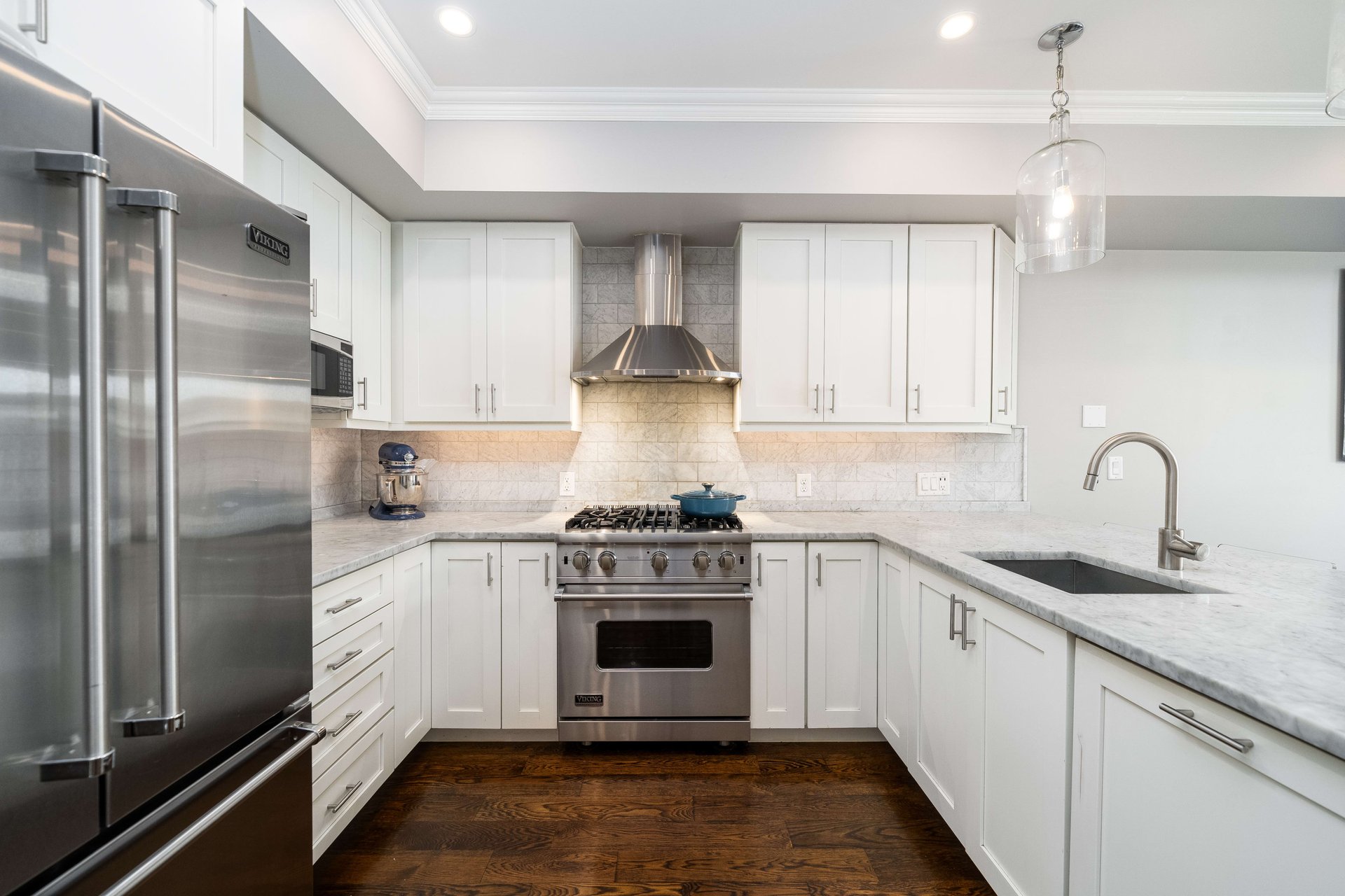 226 Park Ave APT 4