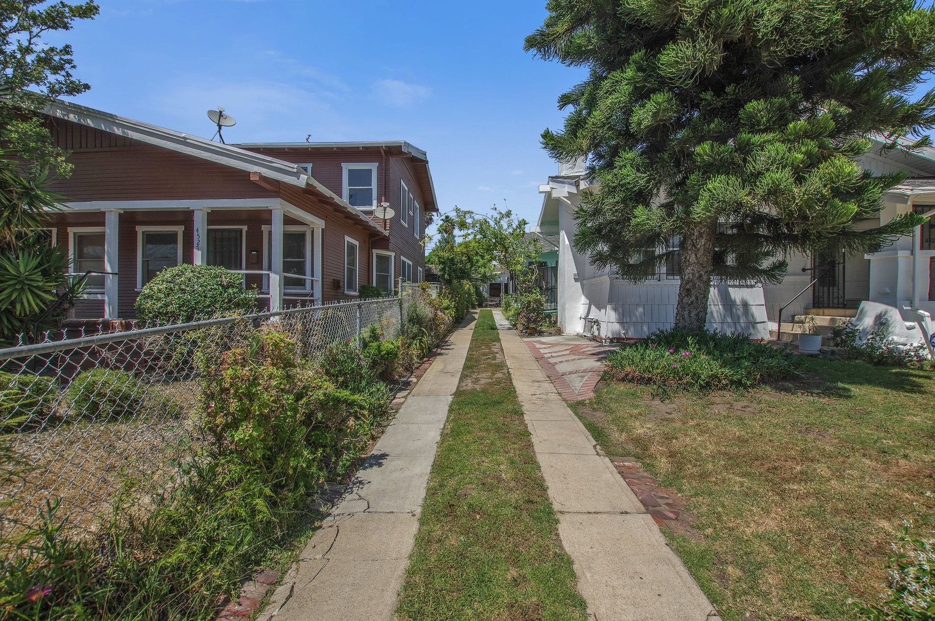 Large and Prime Mid-City LARD1.5 Development Lot.