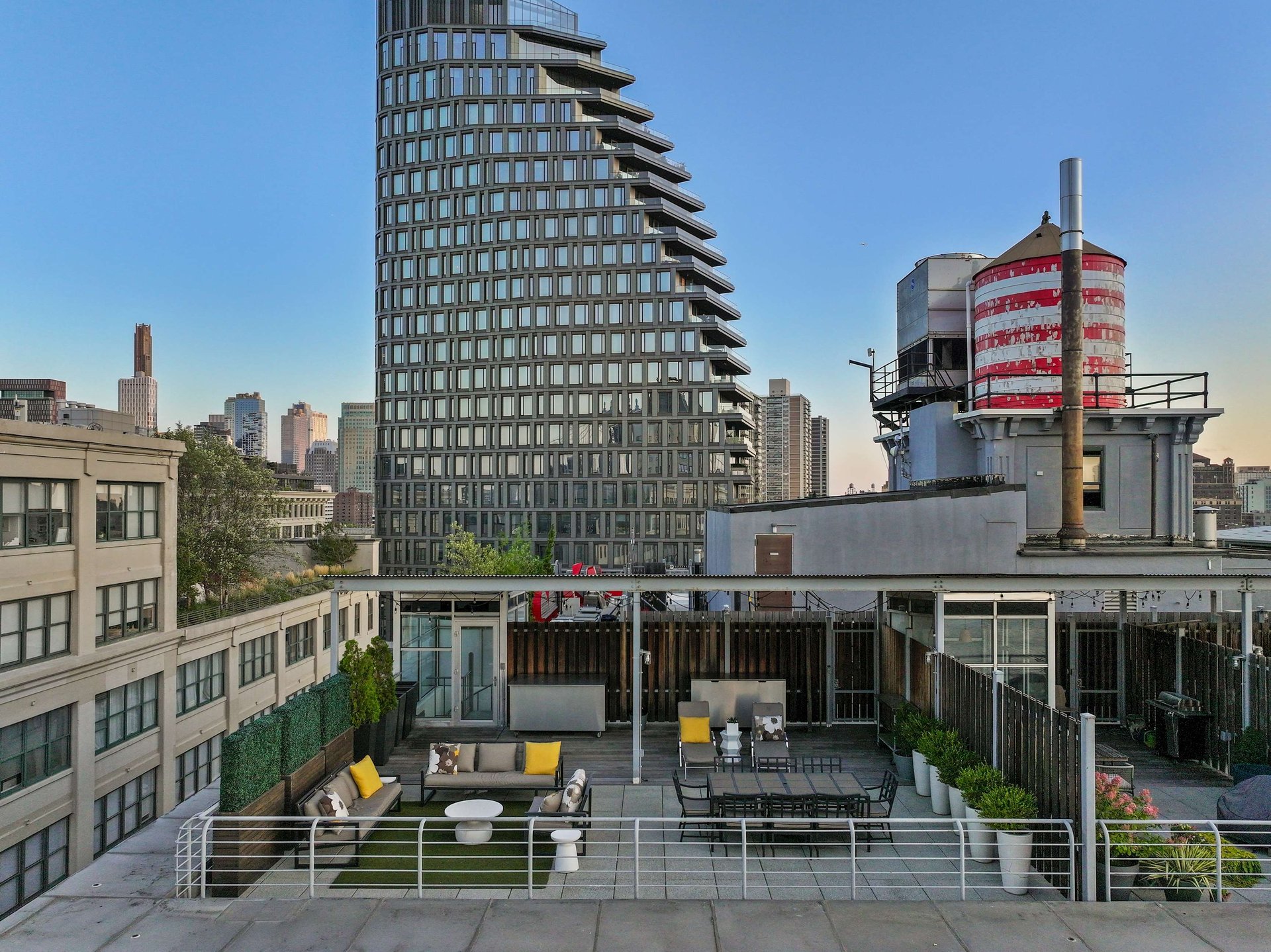 30 Main Street, Unit PHB