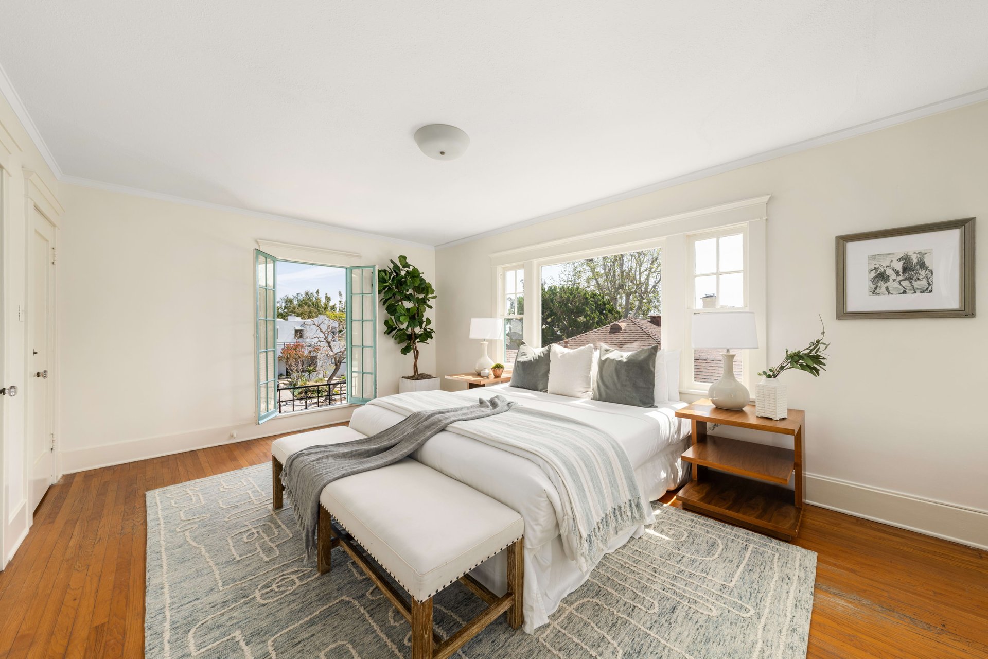 335 N Beirut Ave, Pacific Palisades