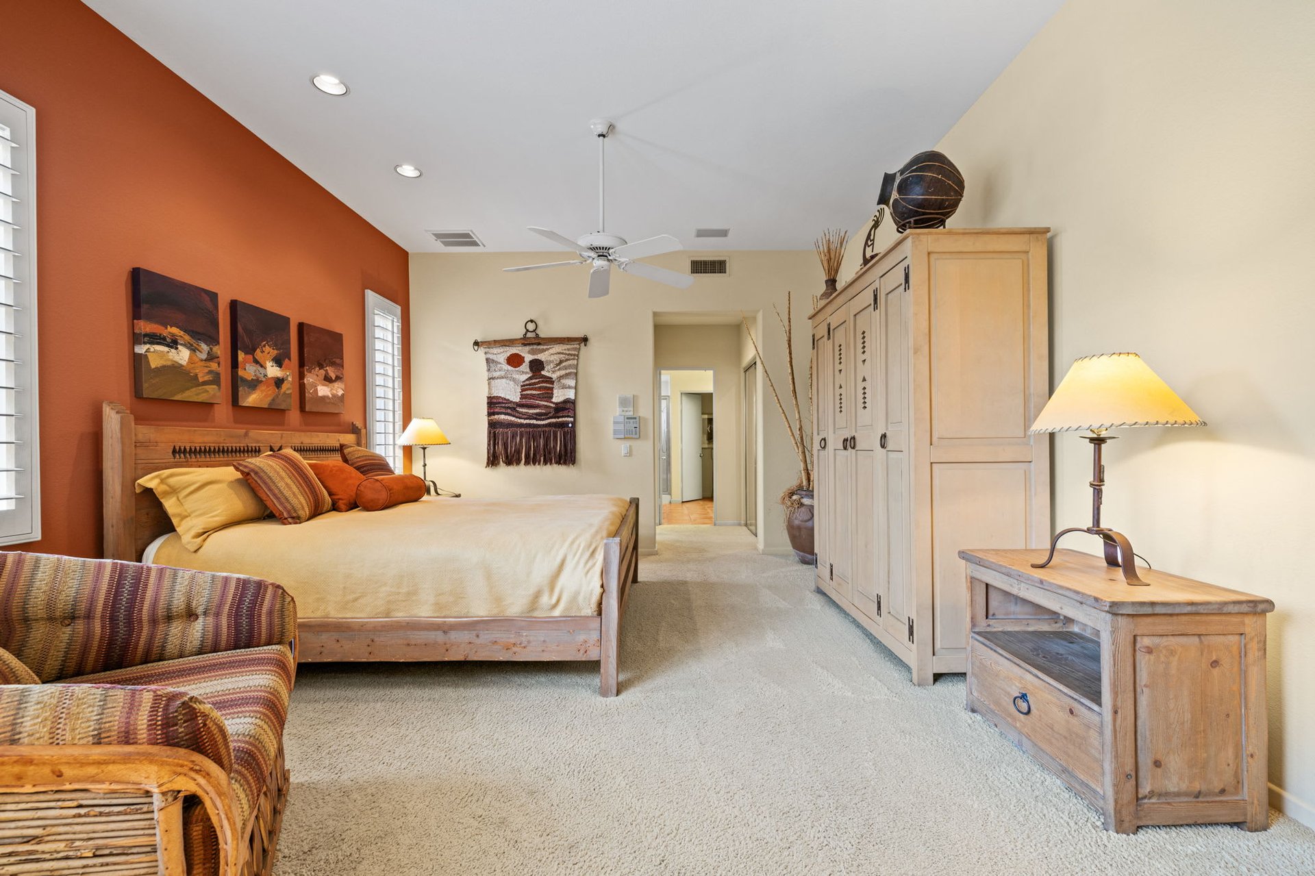 448 White Horse Trail 