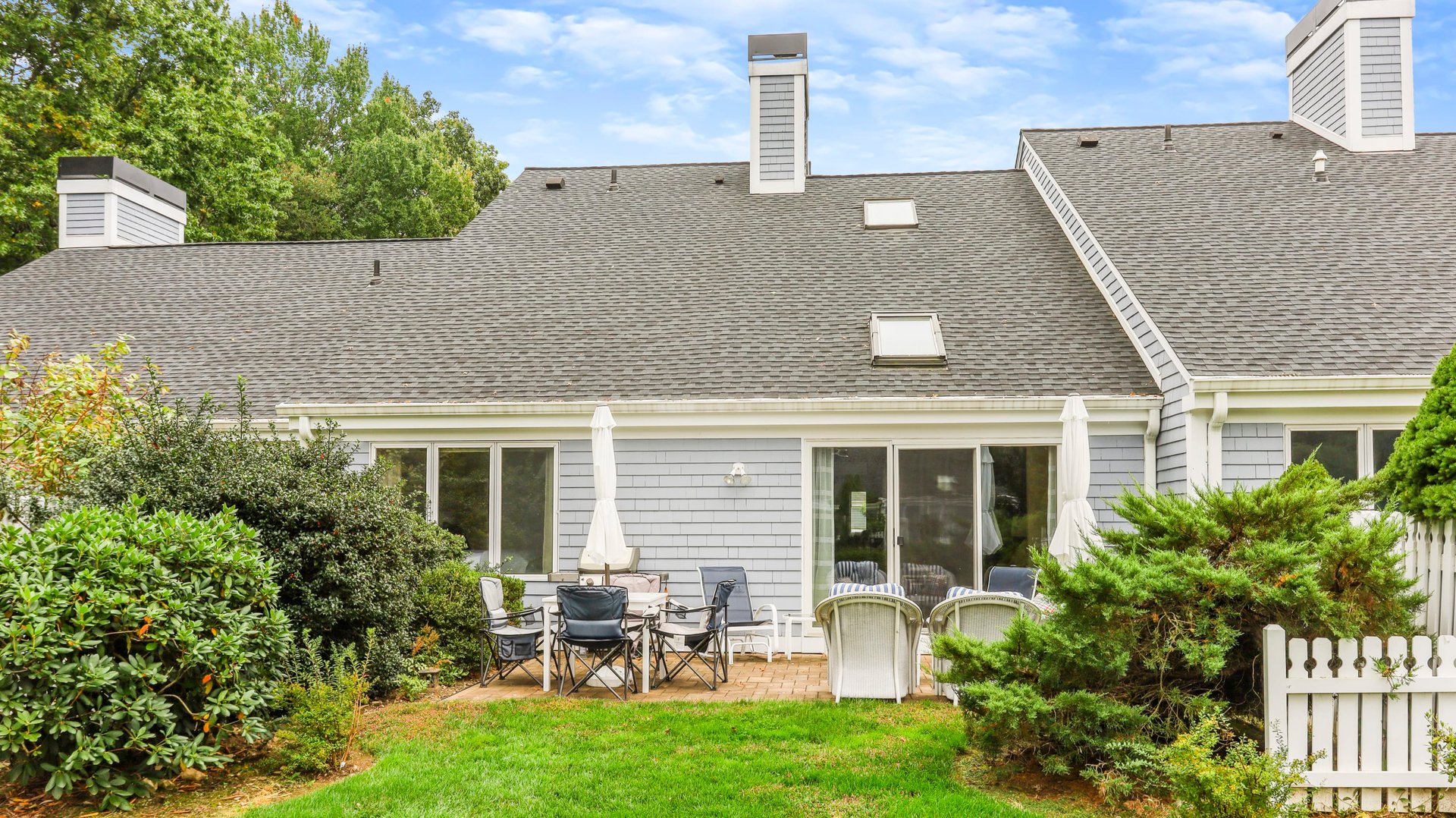 224 Lansdowne, Westport