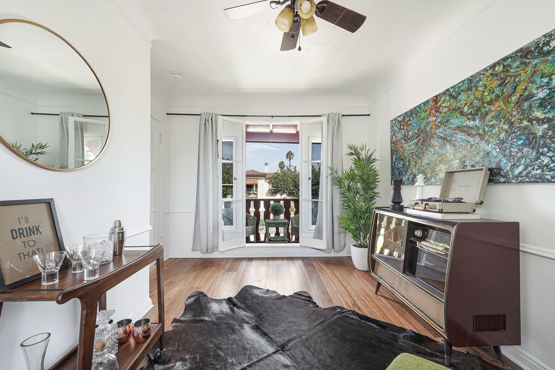 Beautiful Spanish Trophy Duplex in Wilshire Vista