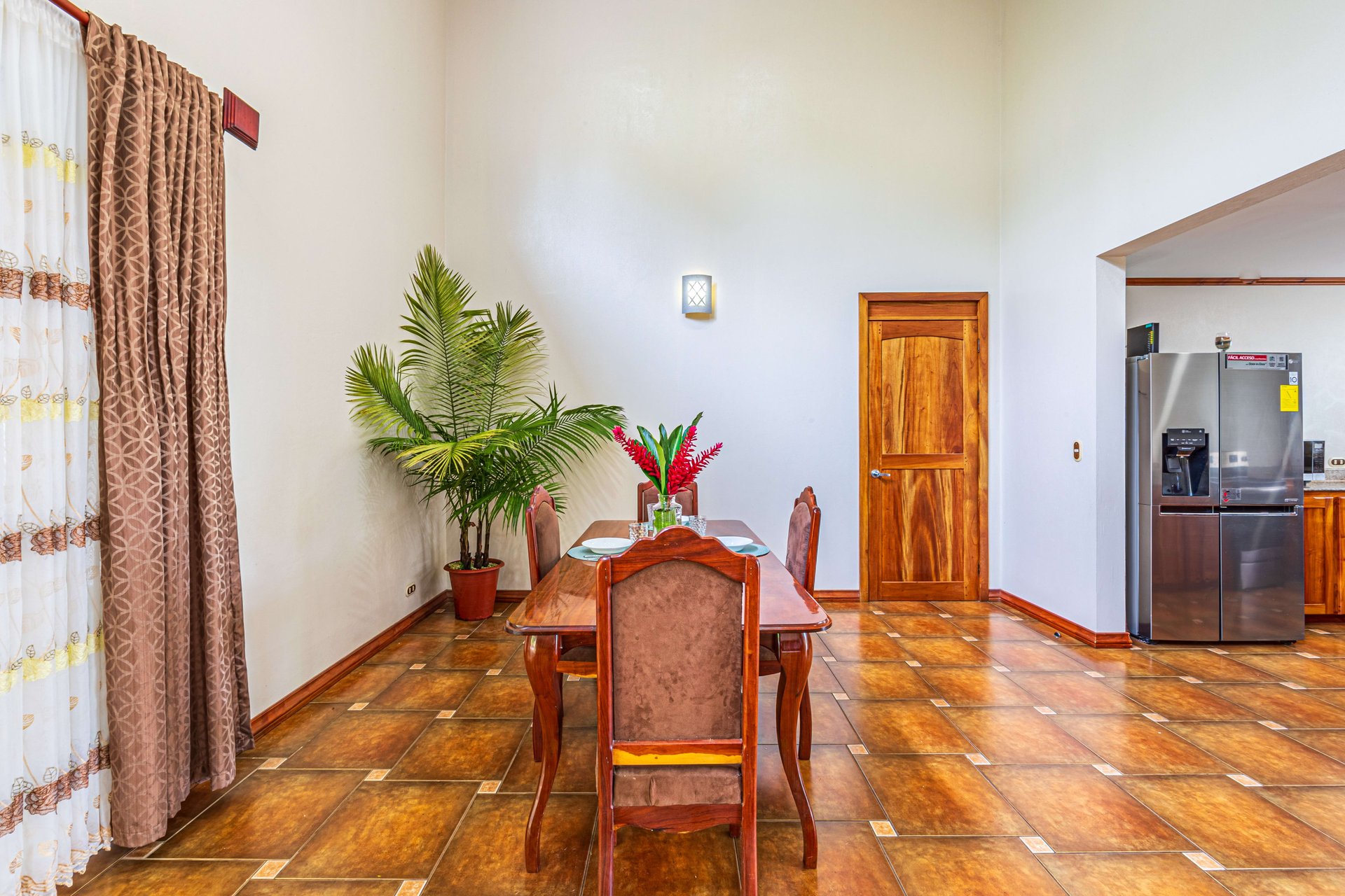 Commercial Building Opportunity in the Heart of Uvita. On Creek with Beautiful Jungle View
