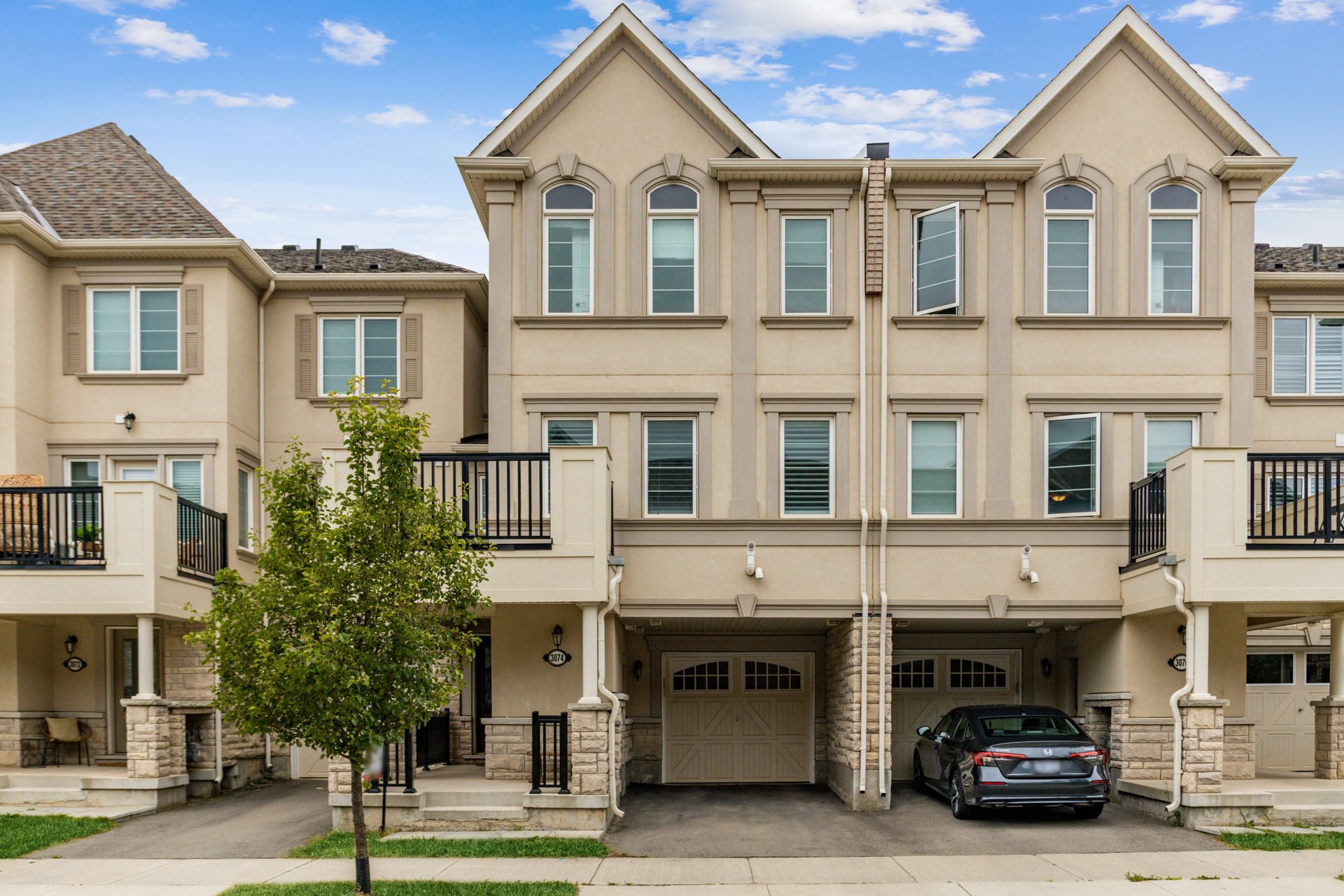 Townhome in Desirable Preserve Community!