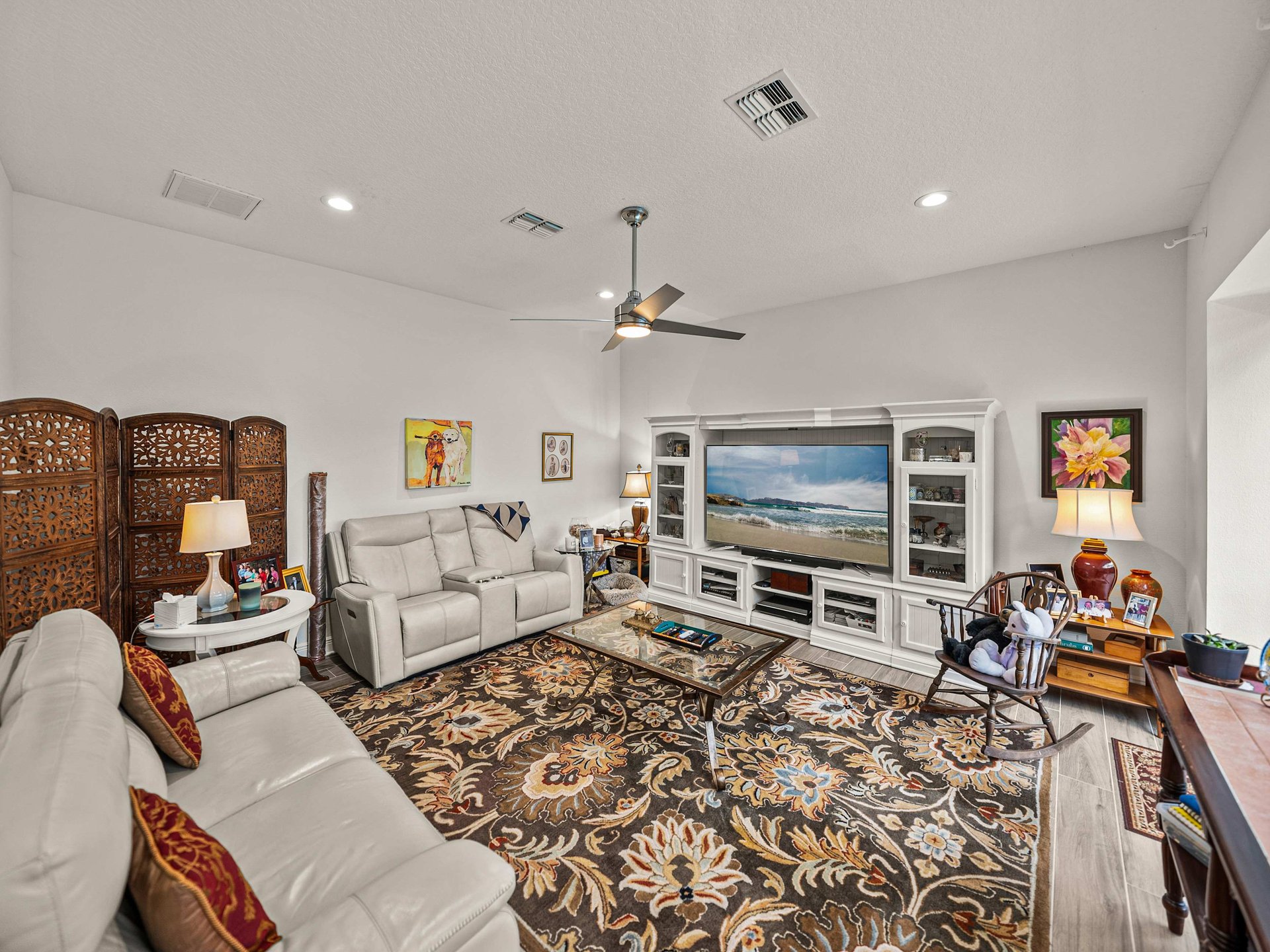 13228 THOROUGHBRED DR