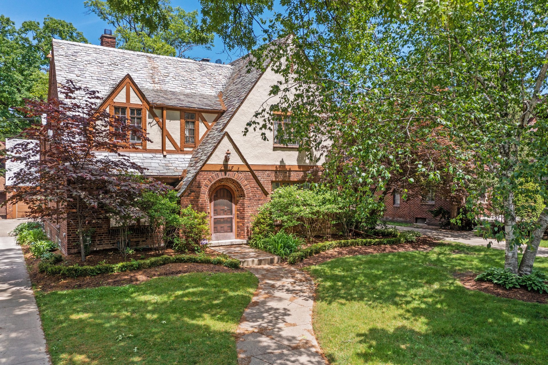 3386 Sherbourne Road