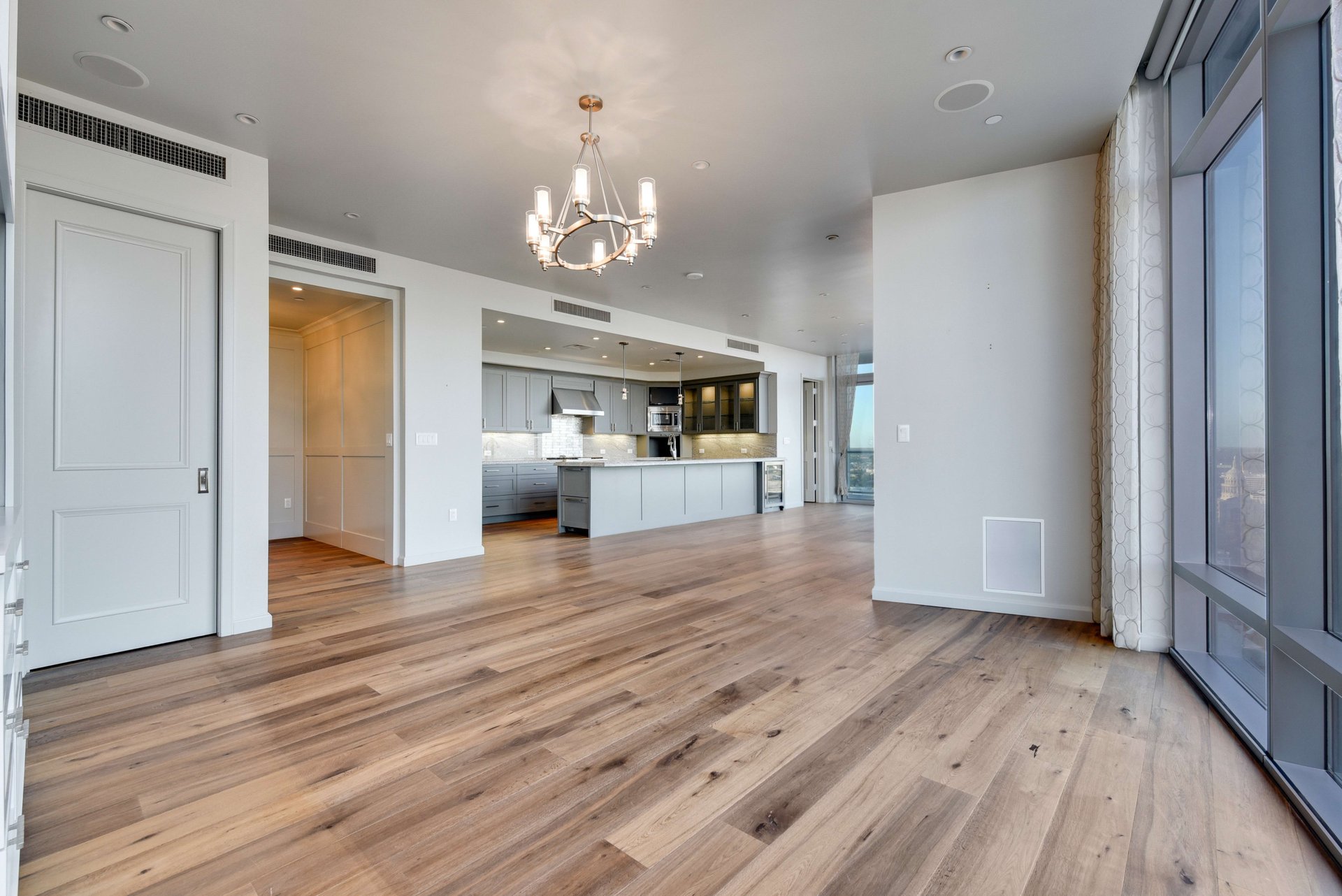 200 Congress Ave #38NE
