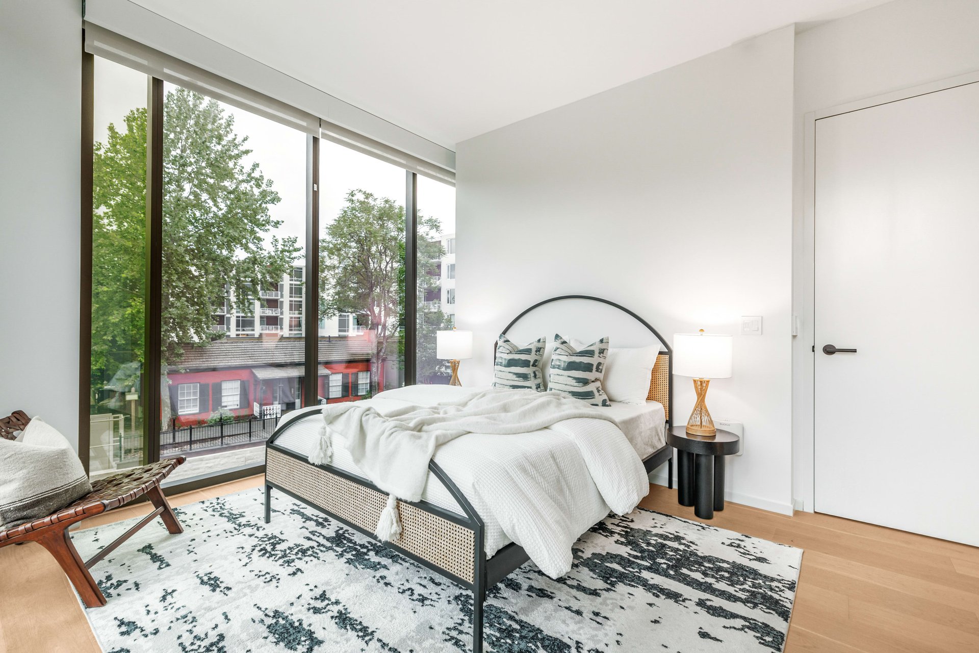 1211 W. Riverside Drive #3D