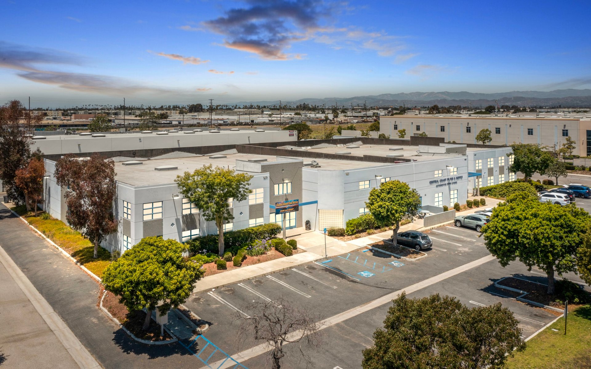 1451 Pacific Ave