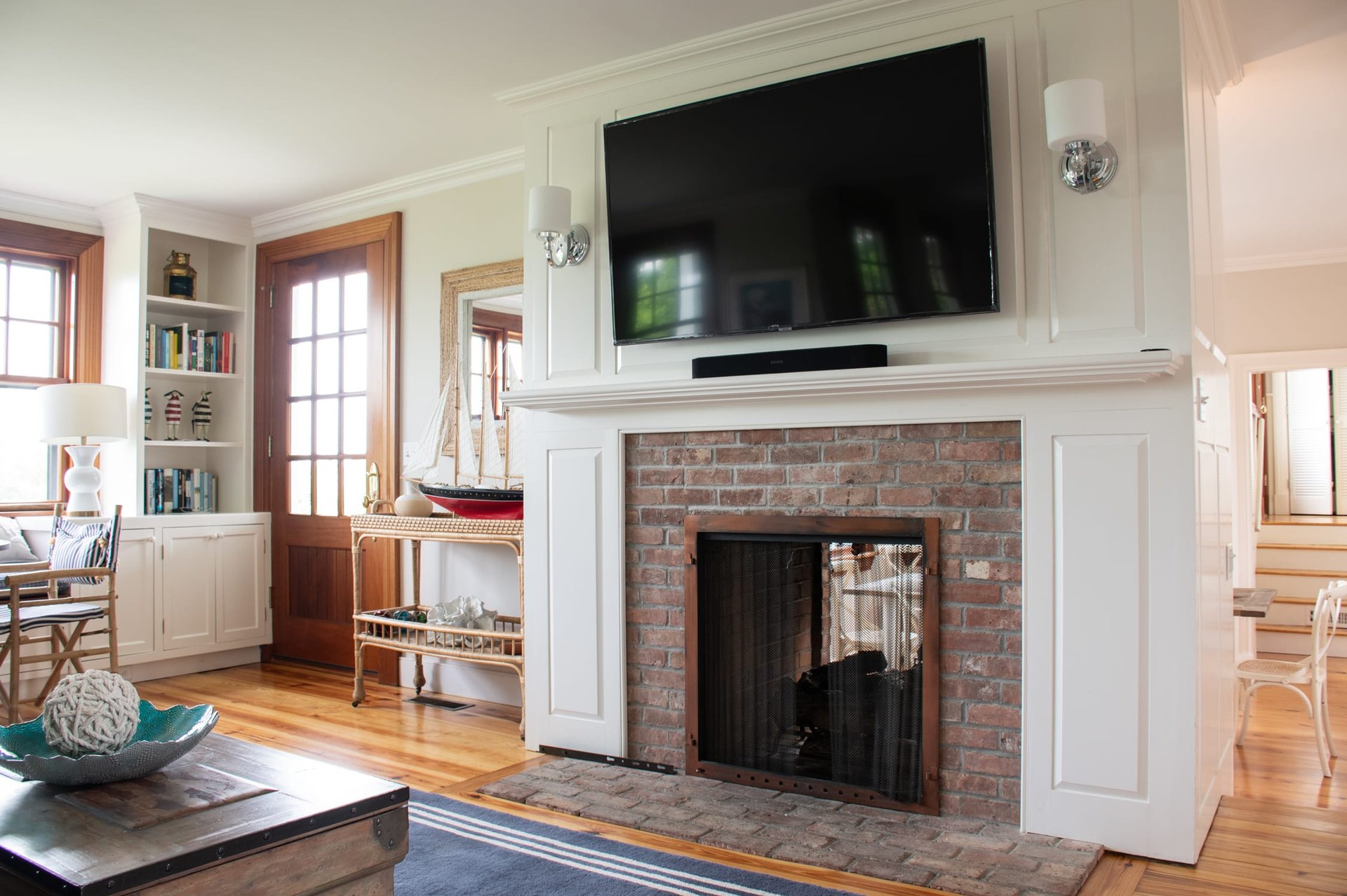 70 Vestal St
