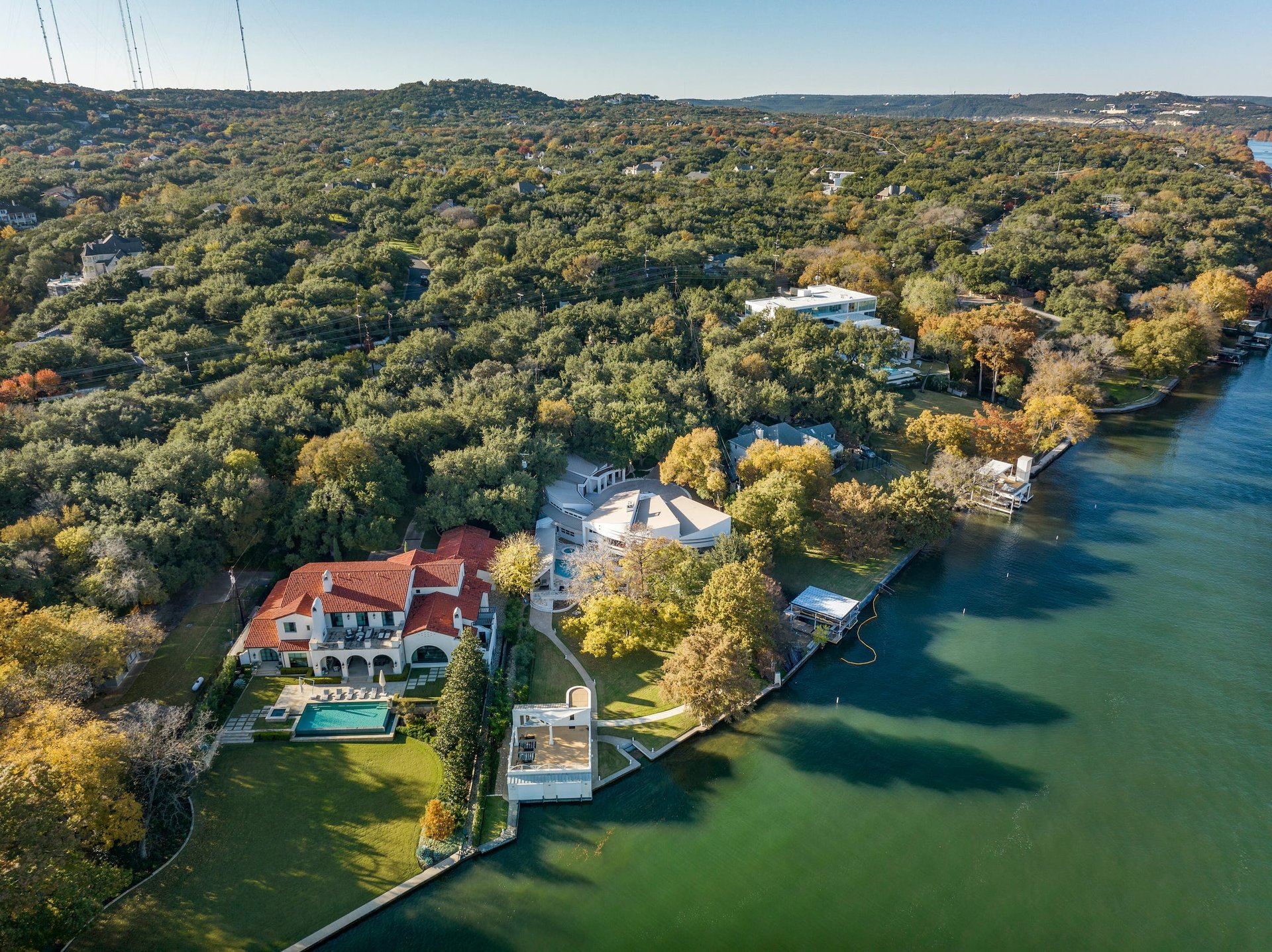 3511 Westlake Drive